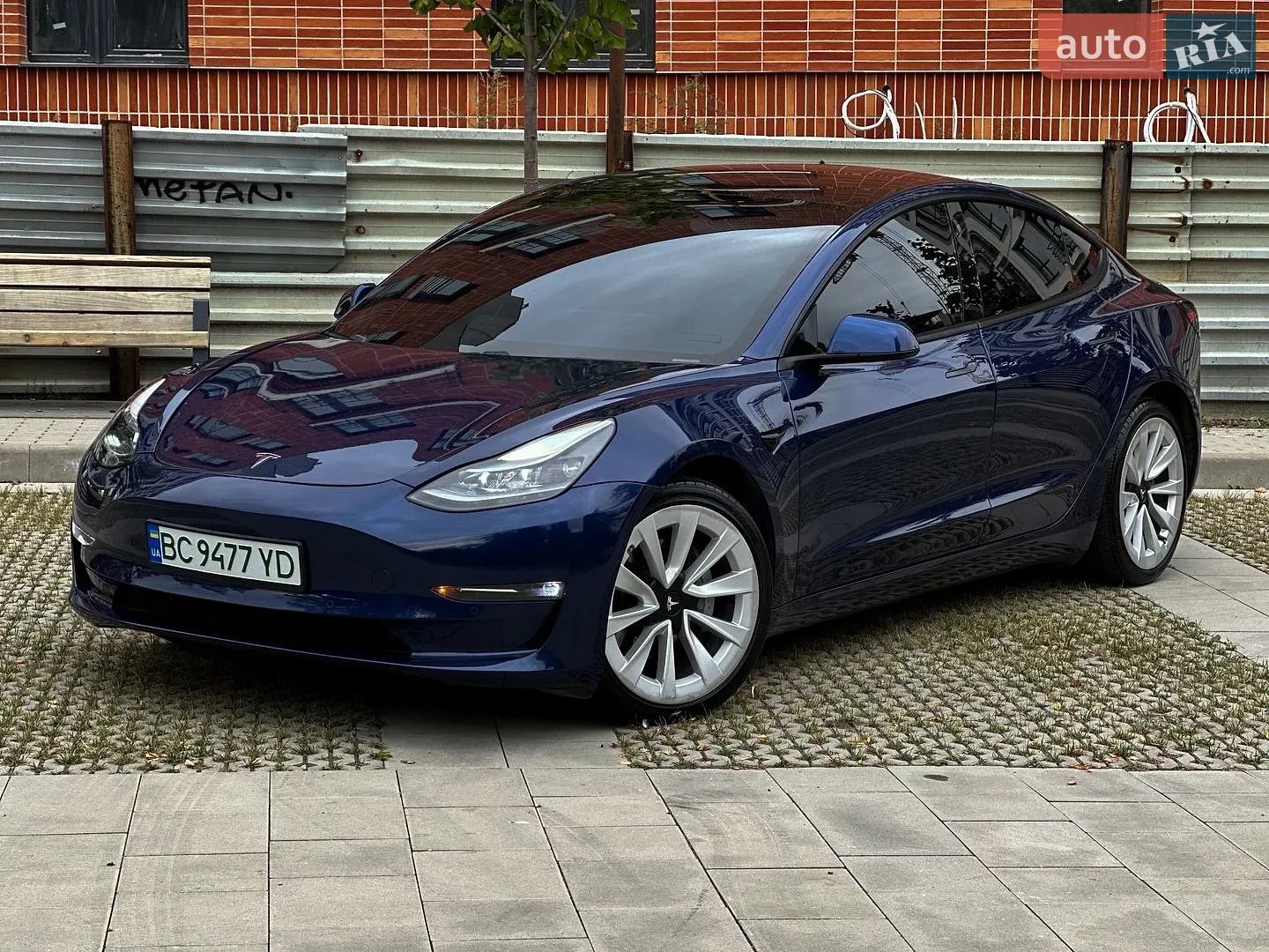 Tesla Model 3, 2021
