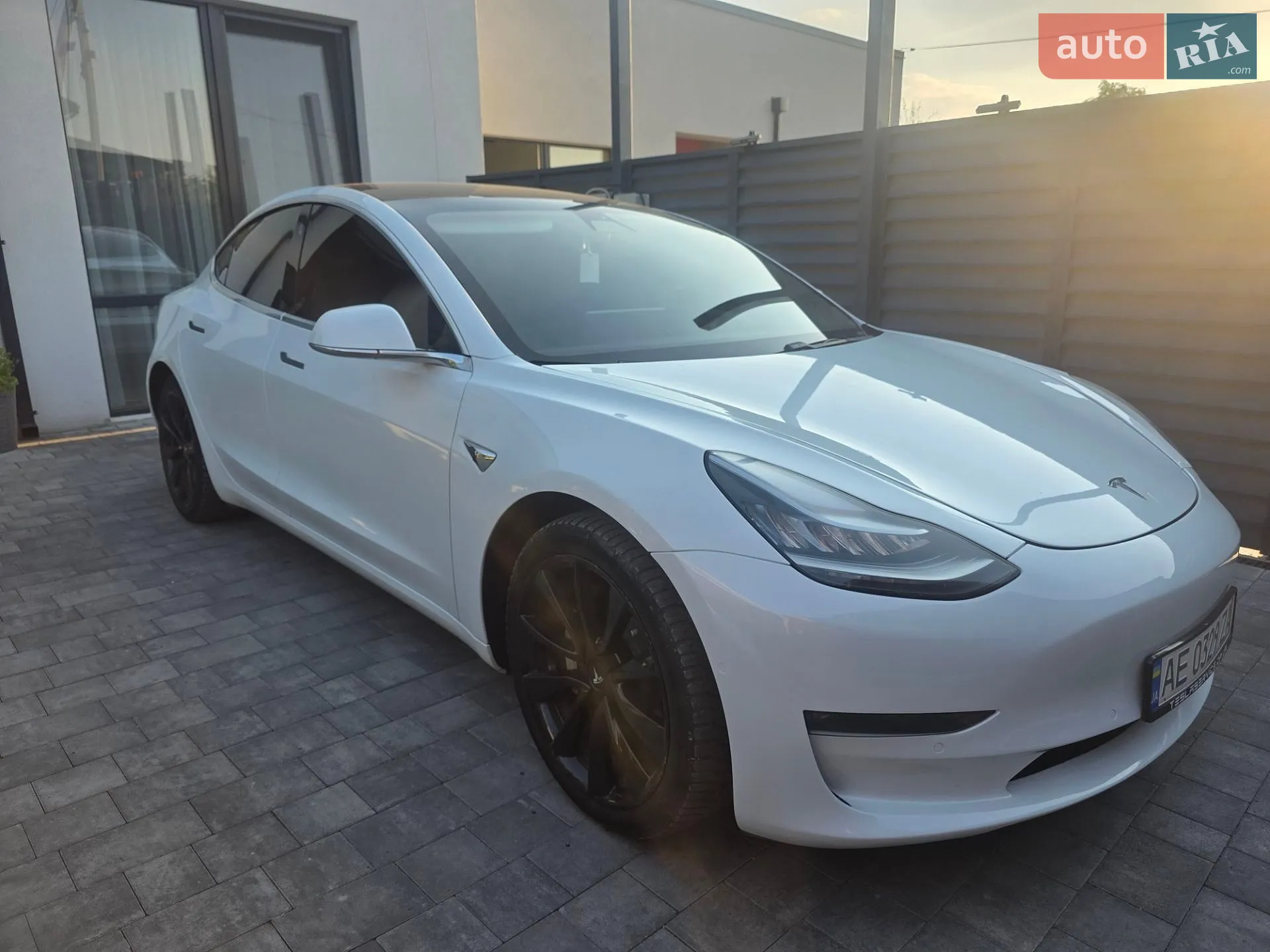 Tesla Model 3, 2020