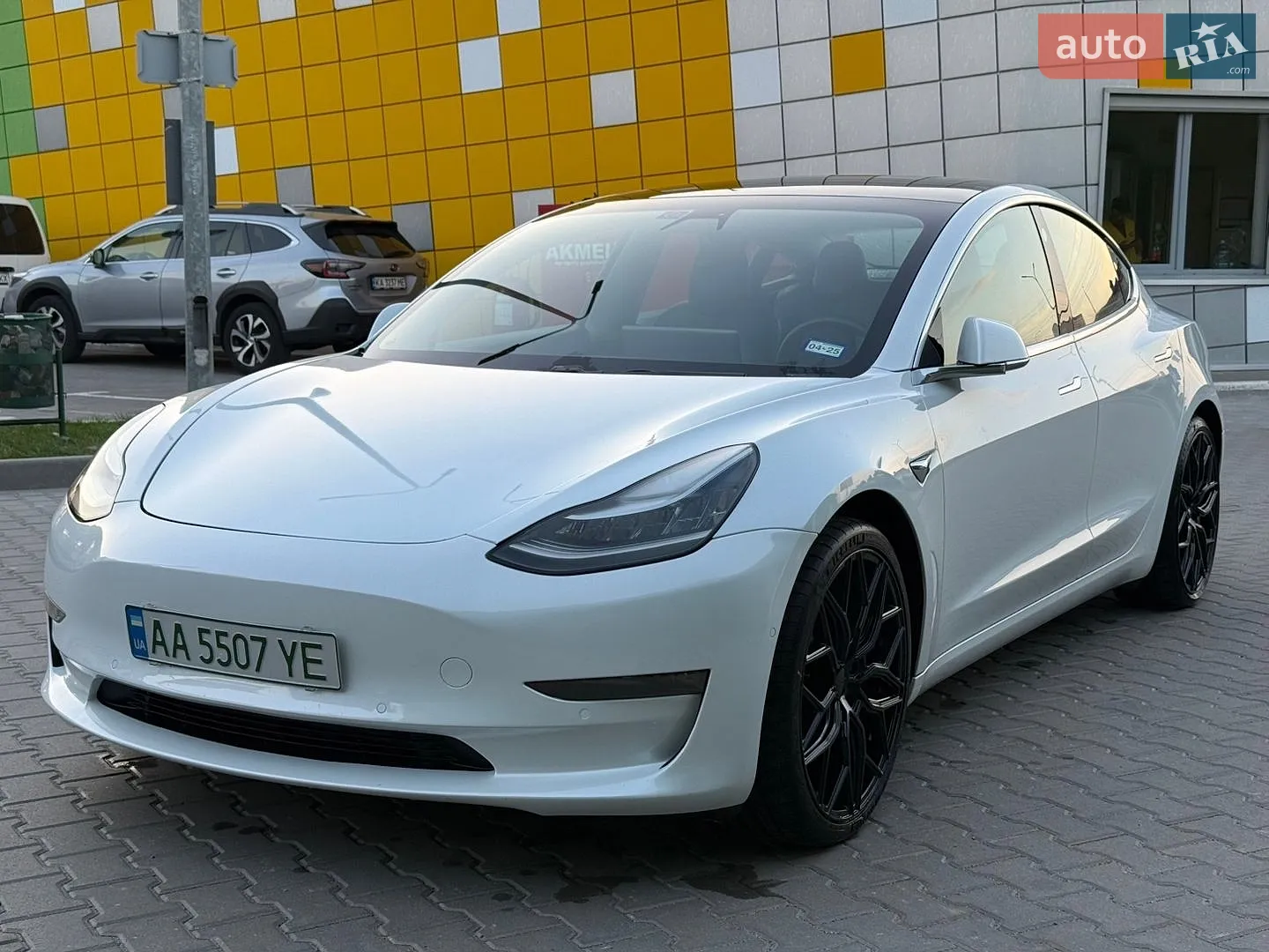 Tesla Model 3, 2020