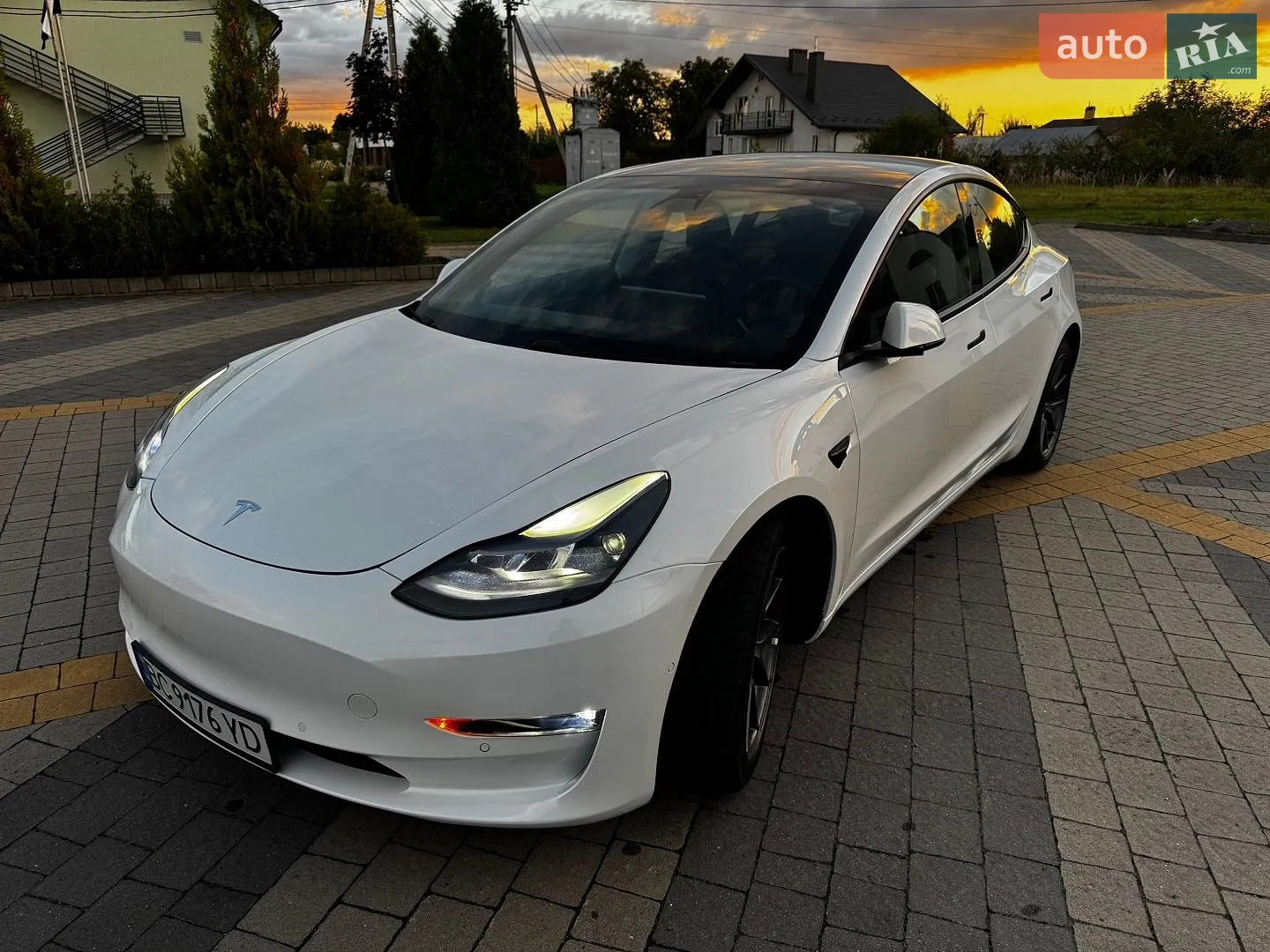 Tesla Model 3, 2021