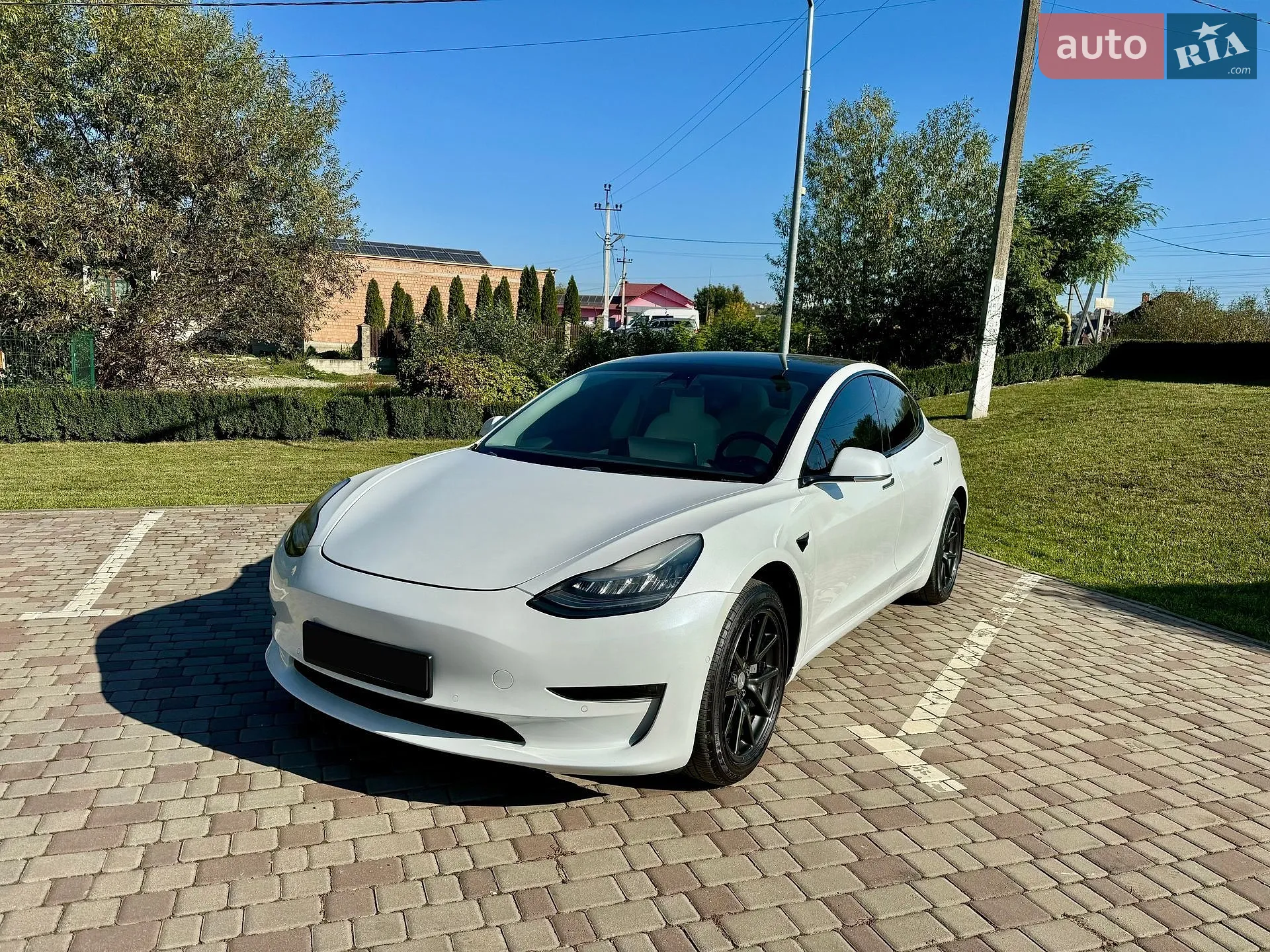 Tesla Model 3, 2019