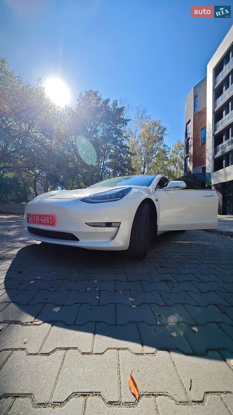 Tesla Model 3, 2018