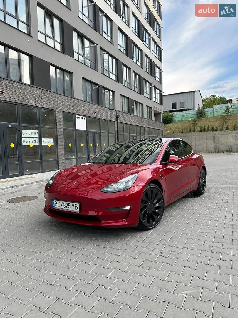 Tesla Model 3, 2020