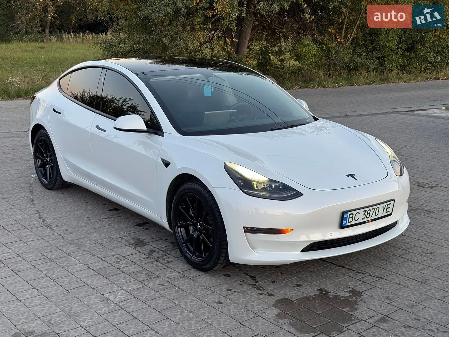 Tesla Model 3, 2022