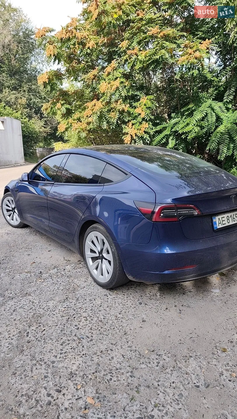 Tesla Model 3, 2021