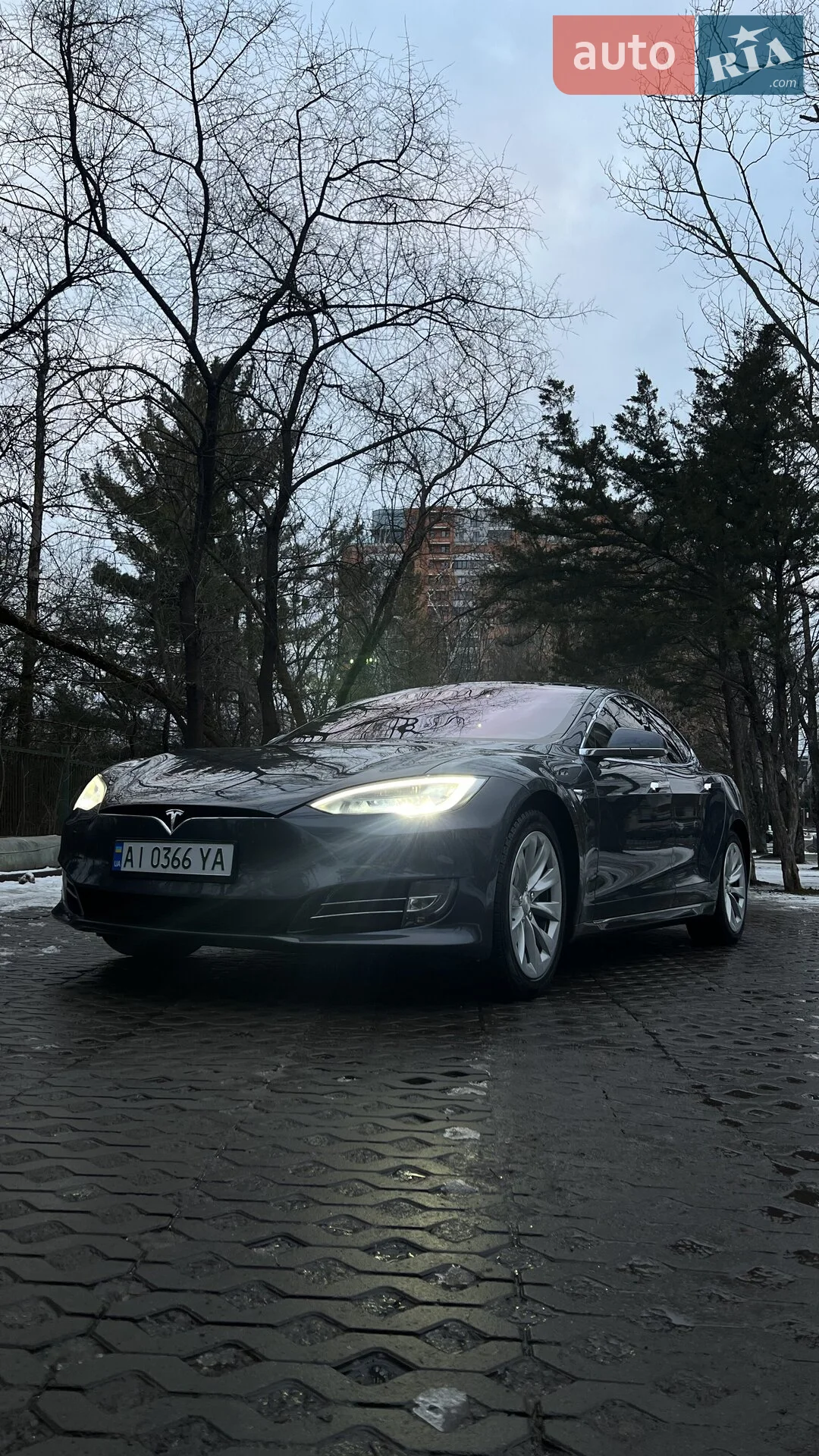 Tesla Model S, 2019