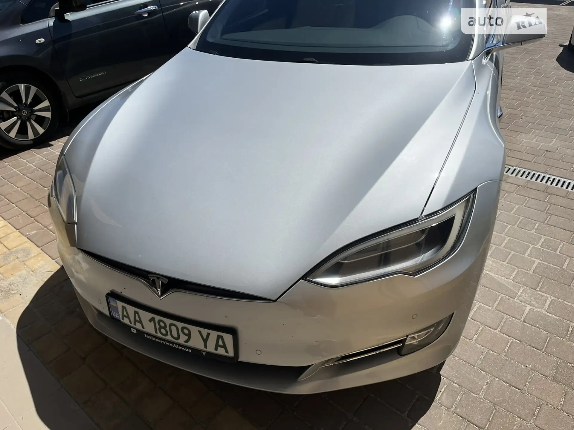 Tesla Model S, 2017
