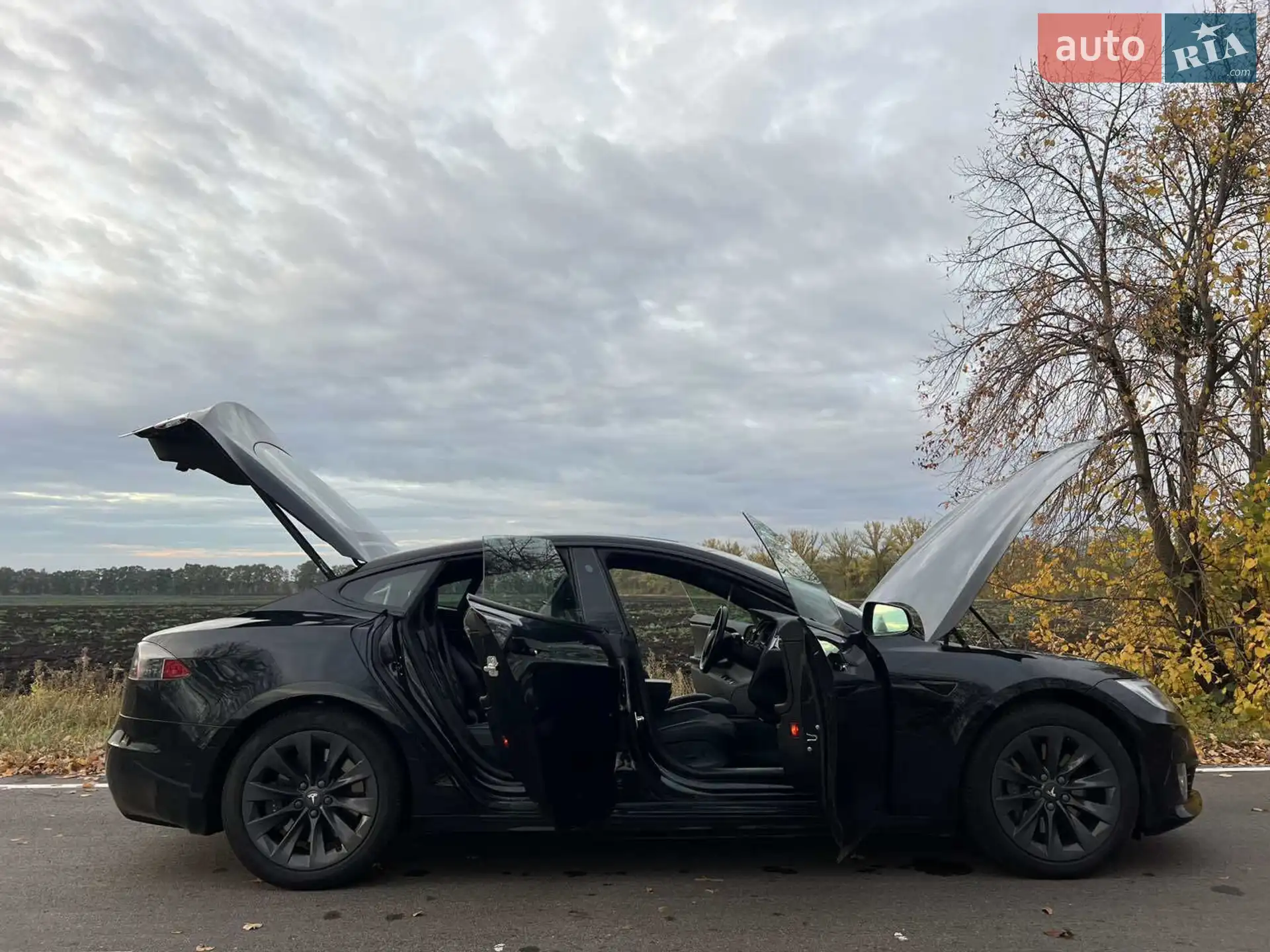 Tesla Model S, 2018