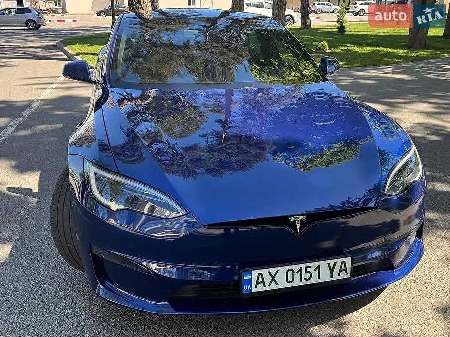 Tesla Model S, 2022