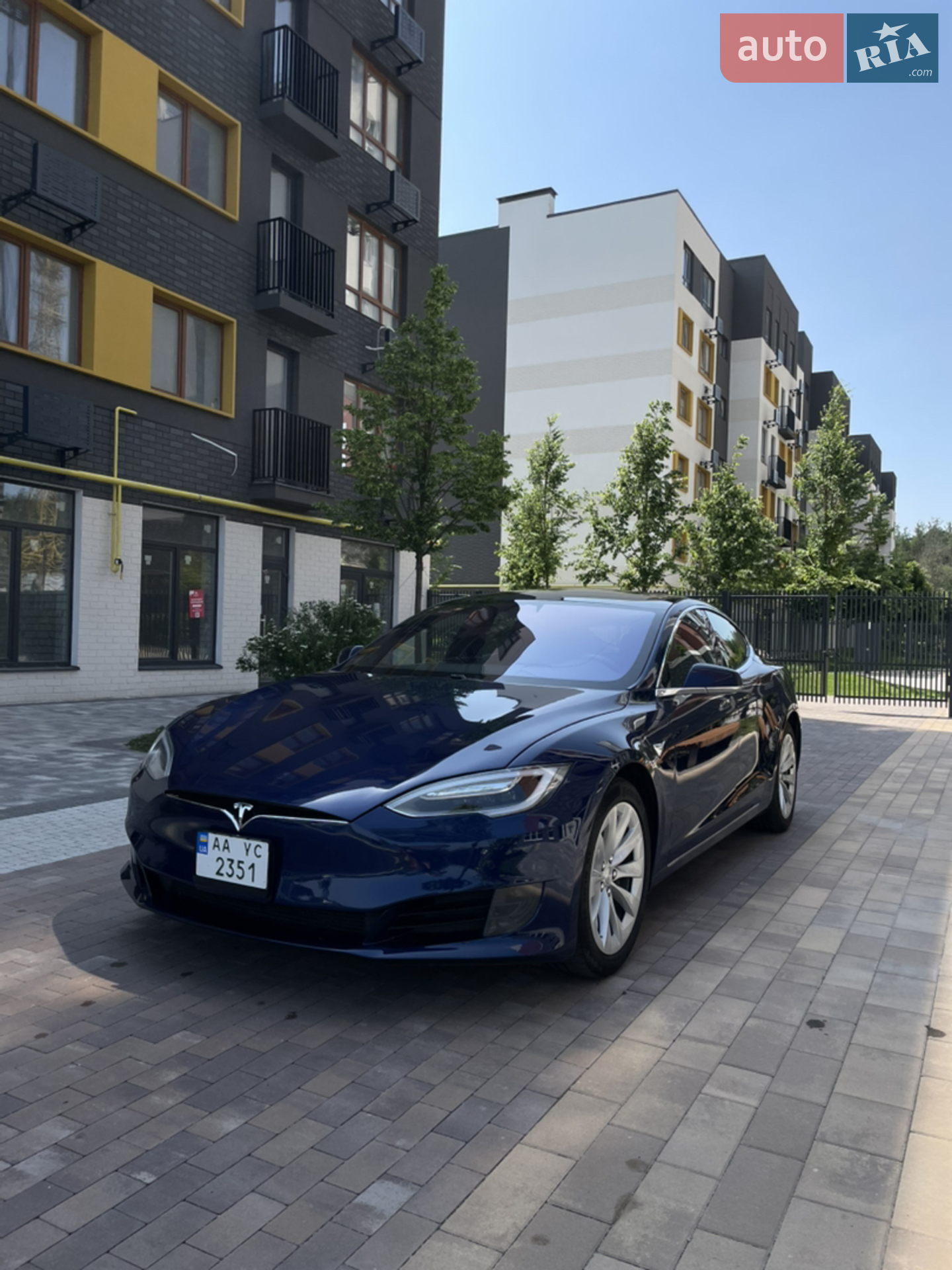Tesla Model S, 2017