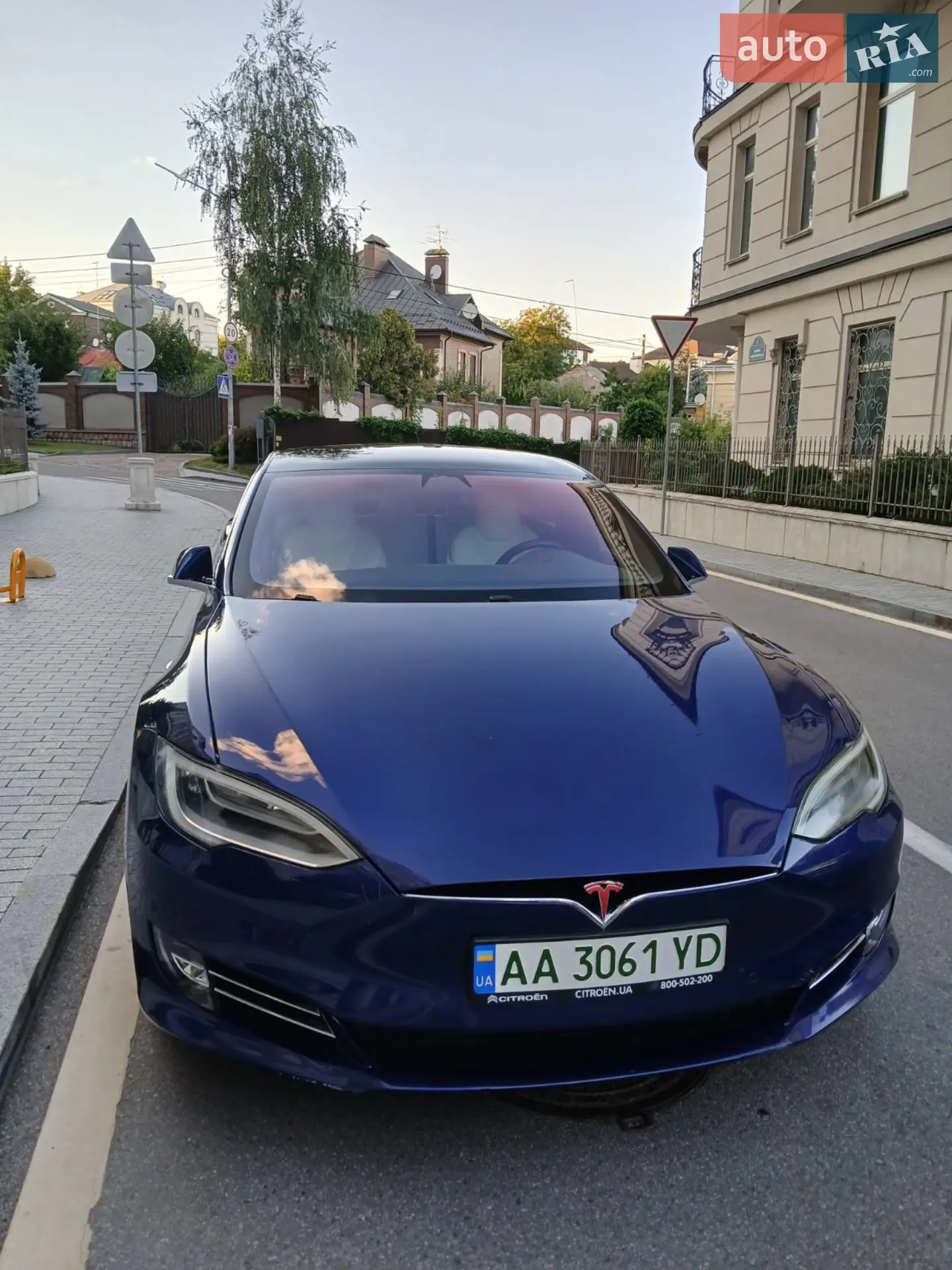 Tesla Model S, 2019