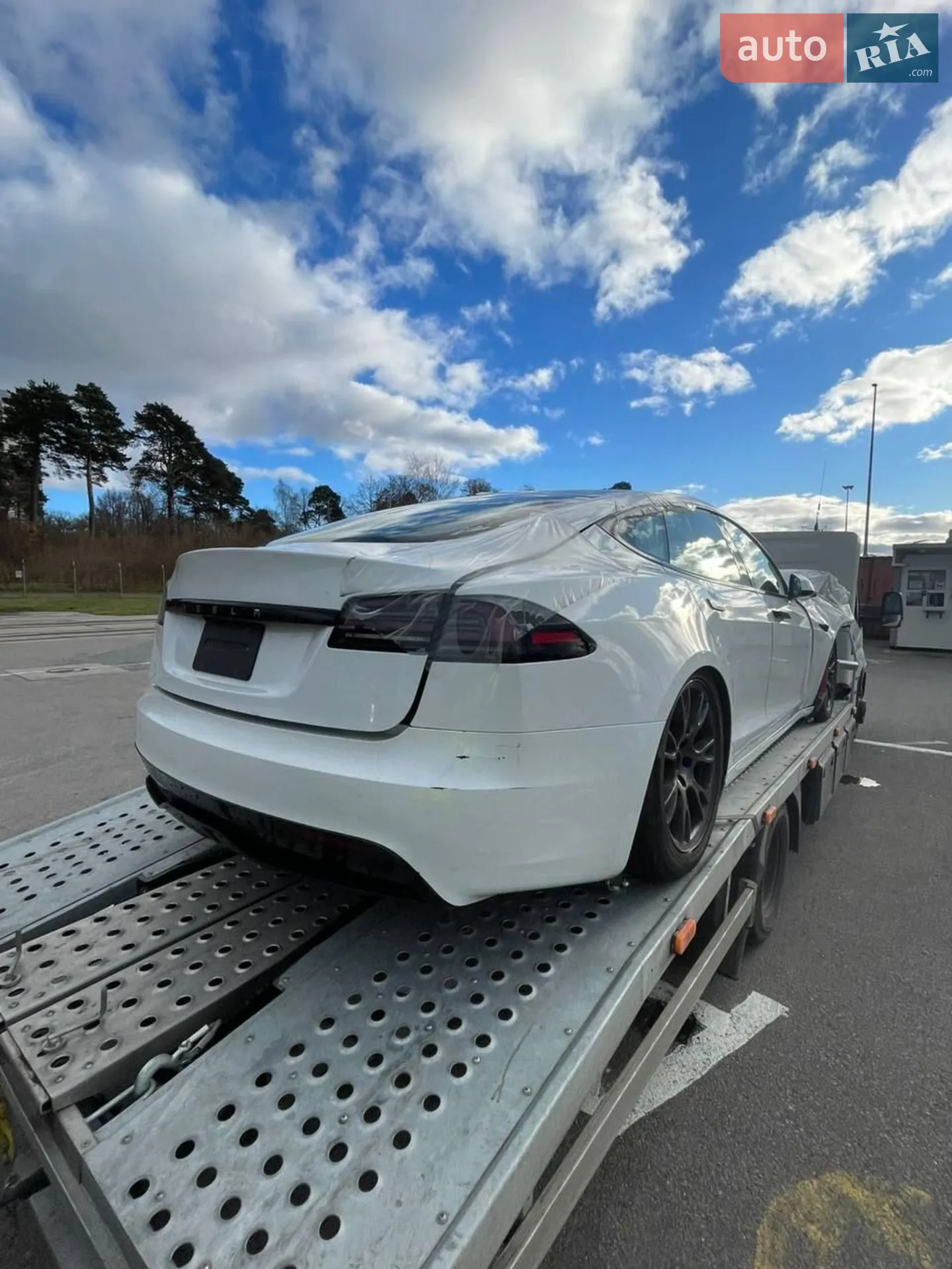 Tesla Model S, 2023