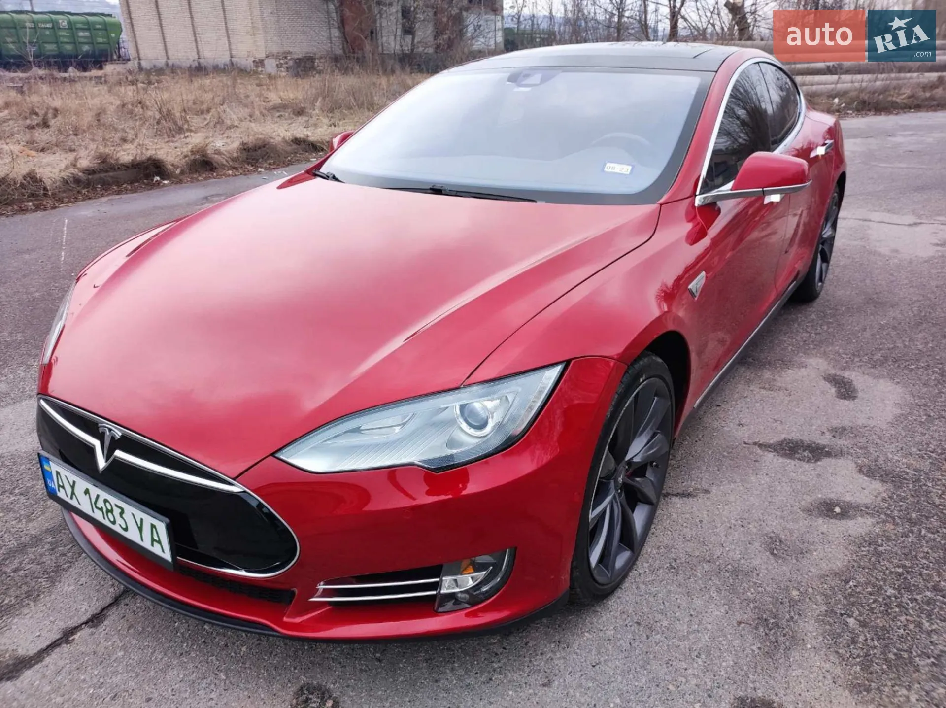 Tesla Model S, 2015