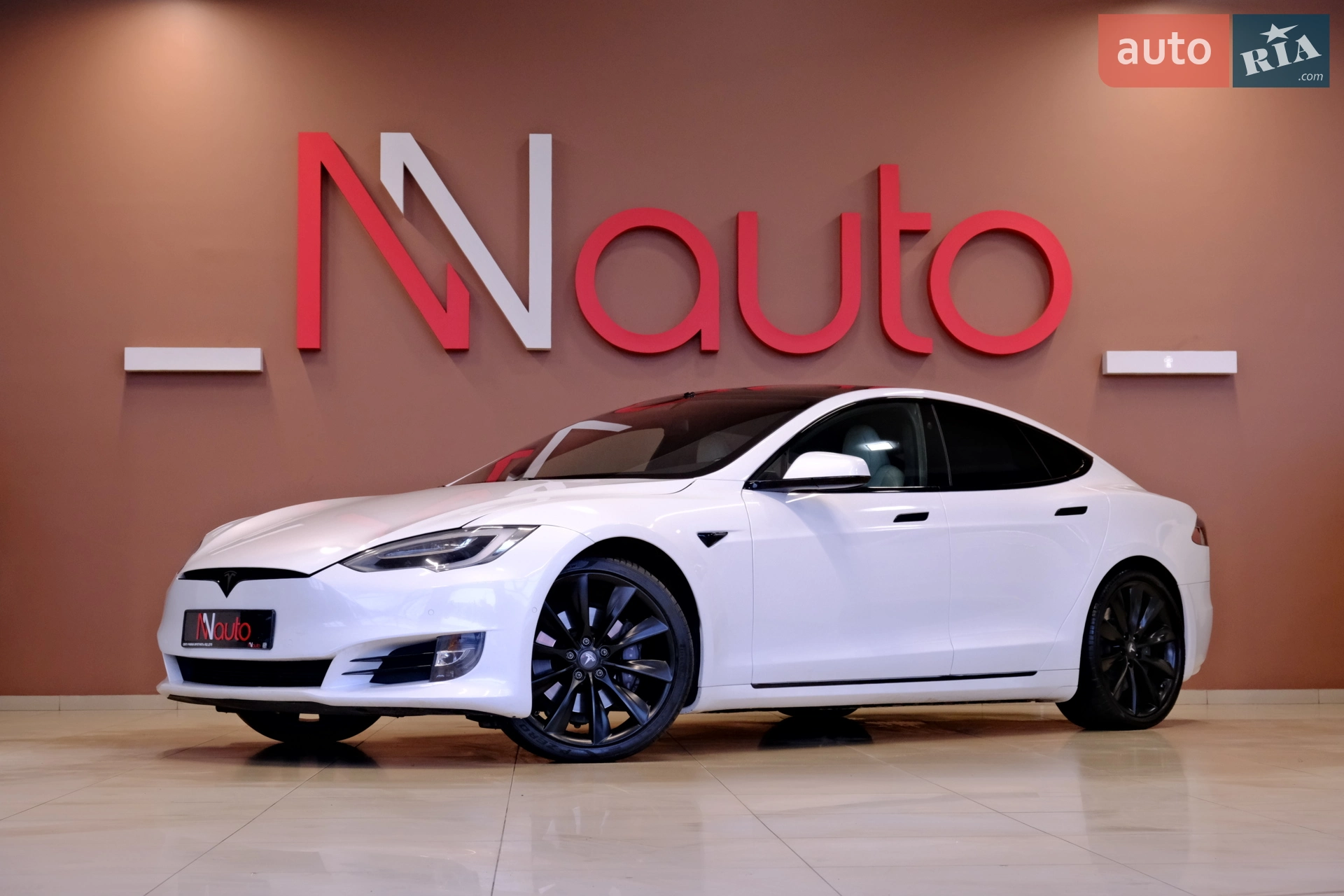Tesla Model S, 2020