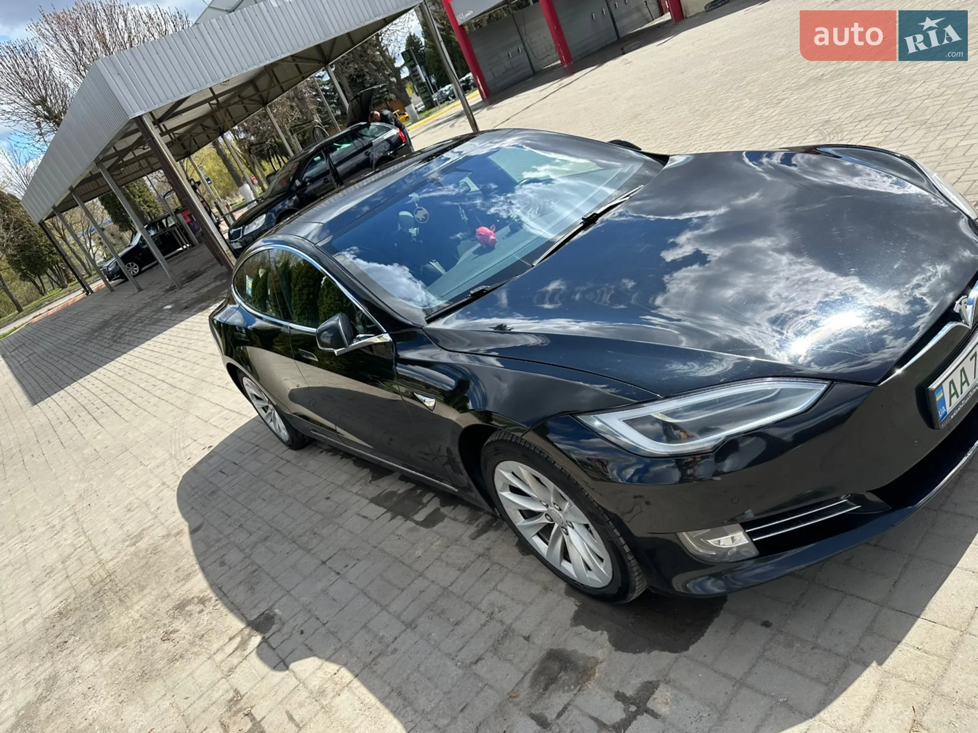 Tesla Model S 2017 — 1
