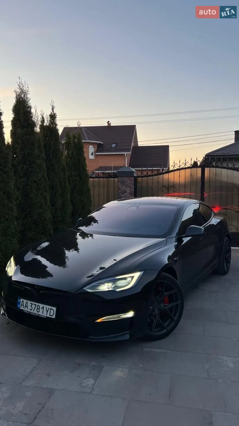 Tesla Model S, 2023