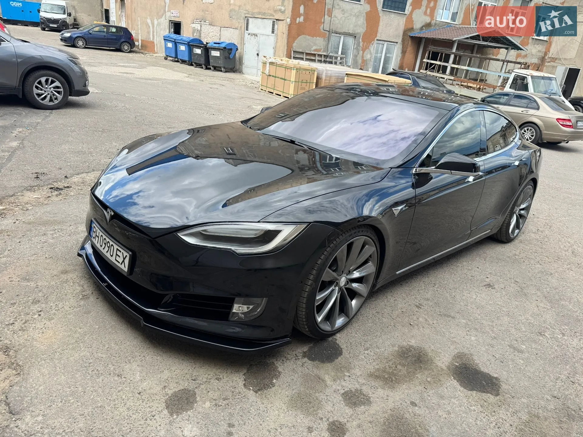 Tesla Model S, 2017