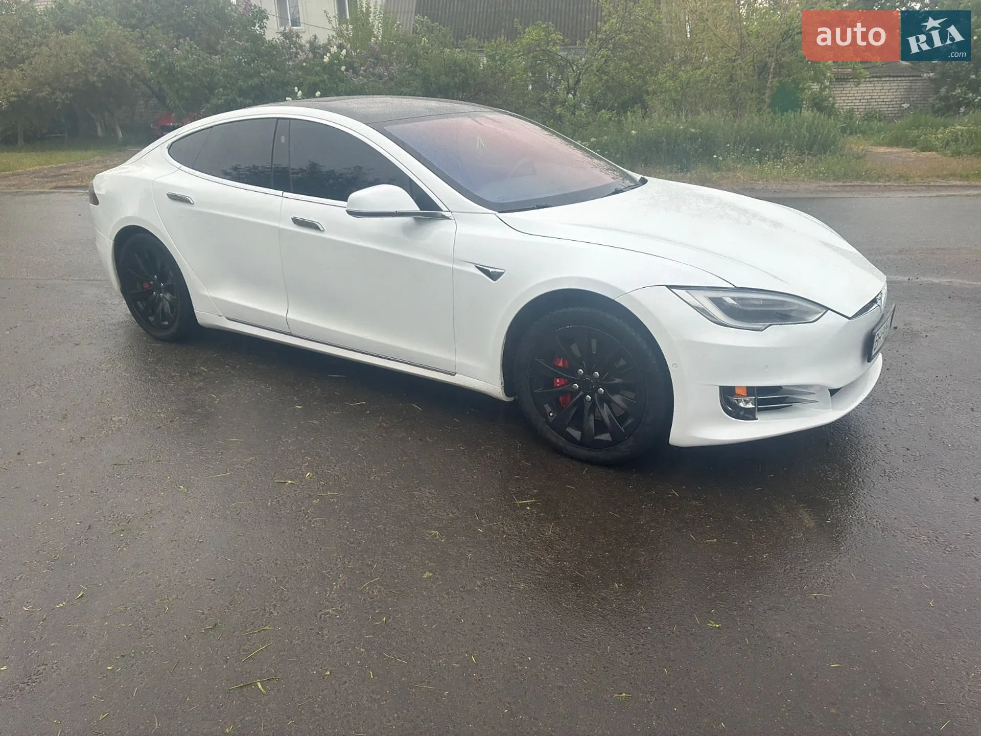 Tesla Model S, 2018