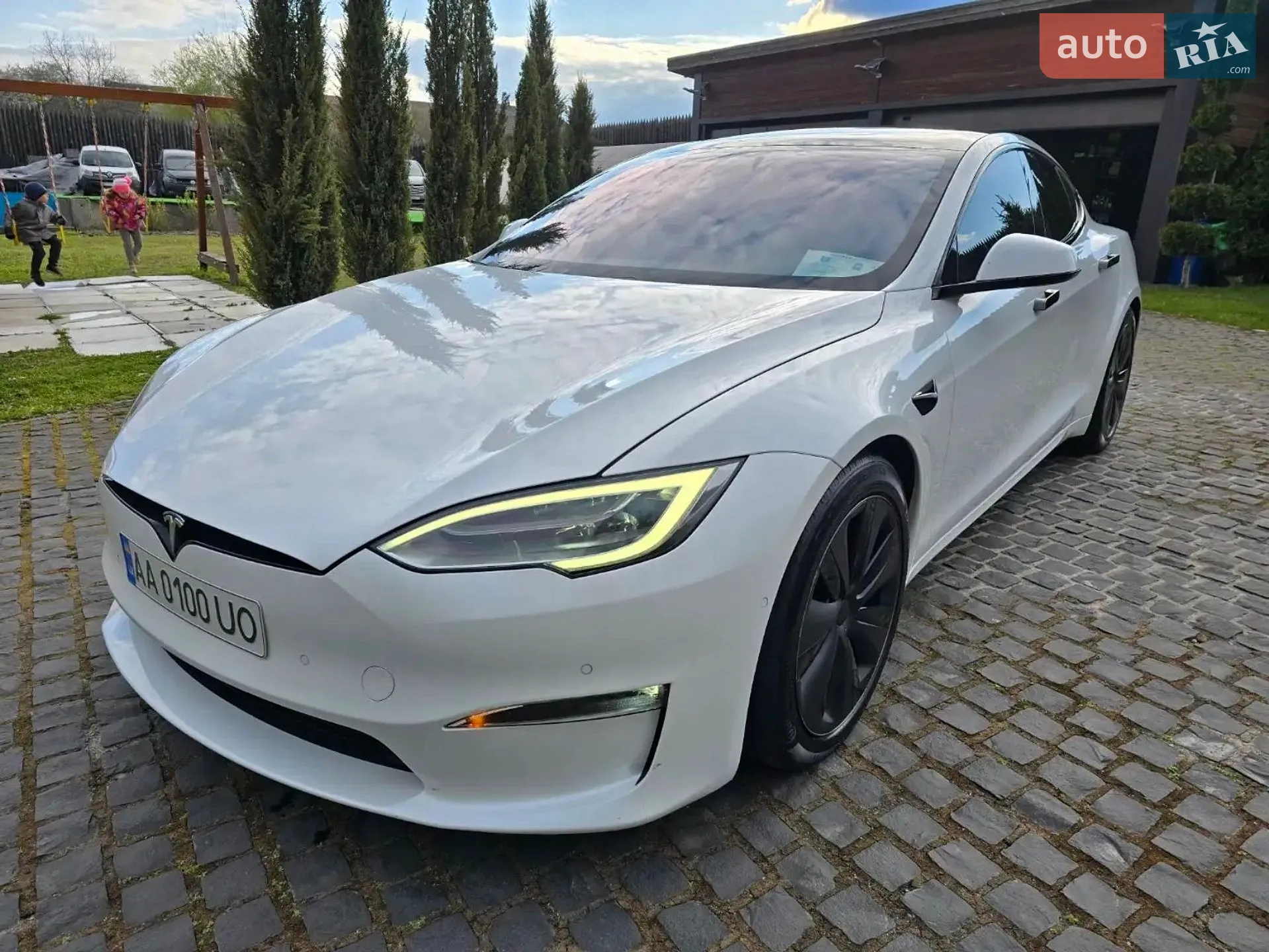 Tesla Model S, 2022