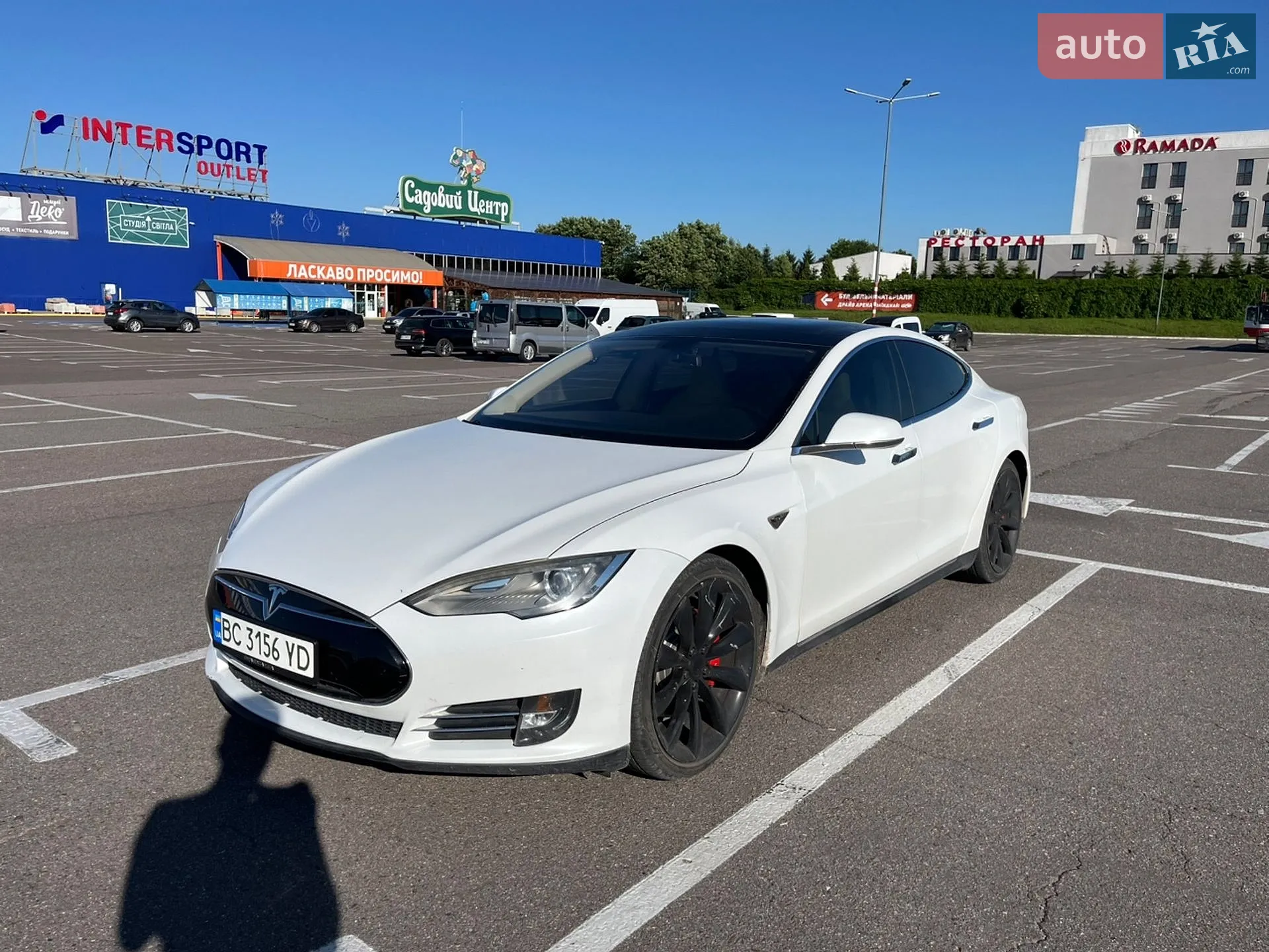 Tesla Model S, 2013