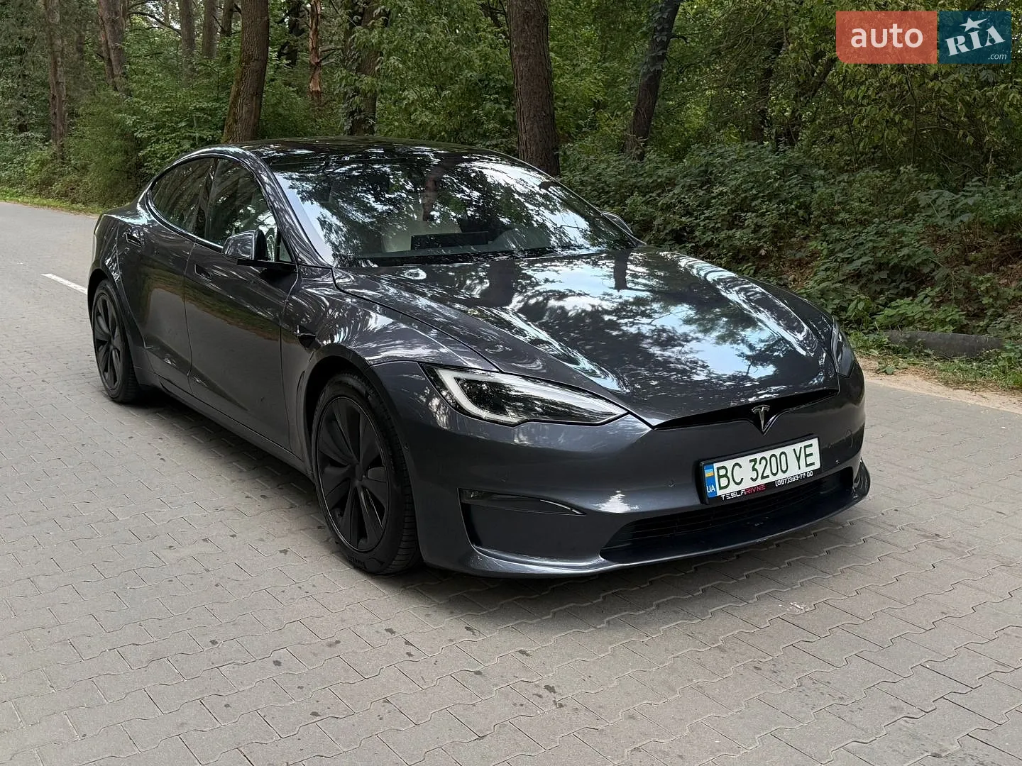 Tesla Model S, 2021