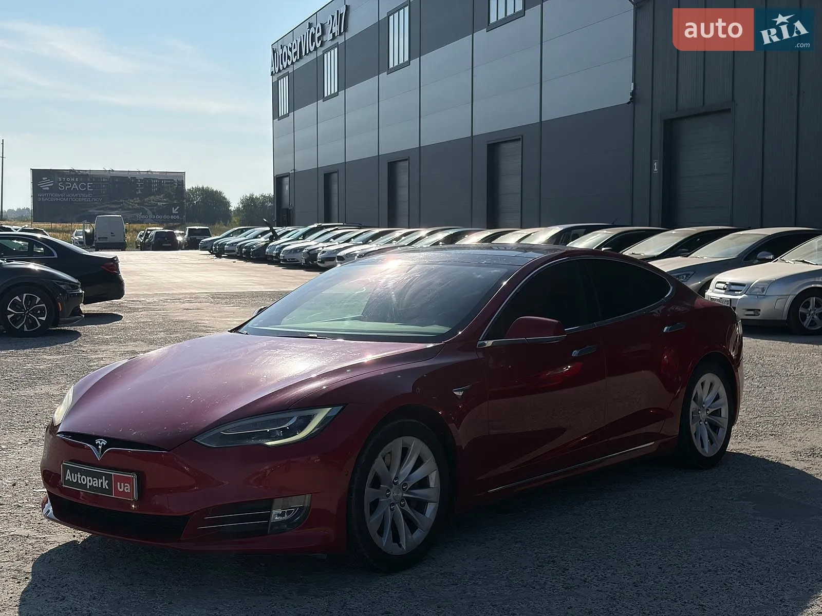 Tesla Model S, 2018
