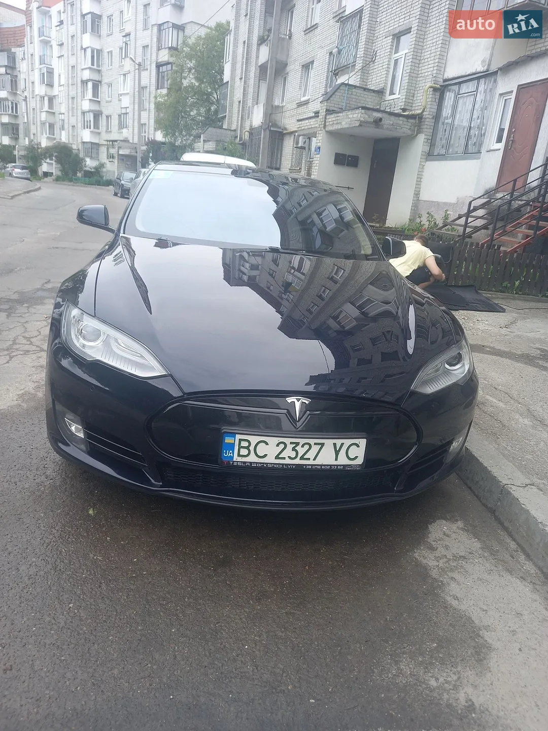 Tesla Model S, 2014