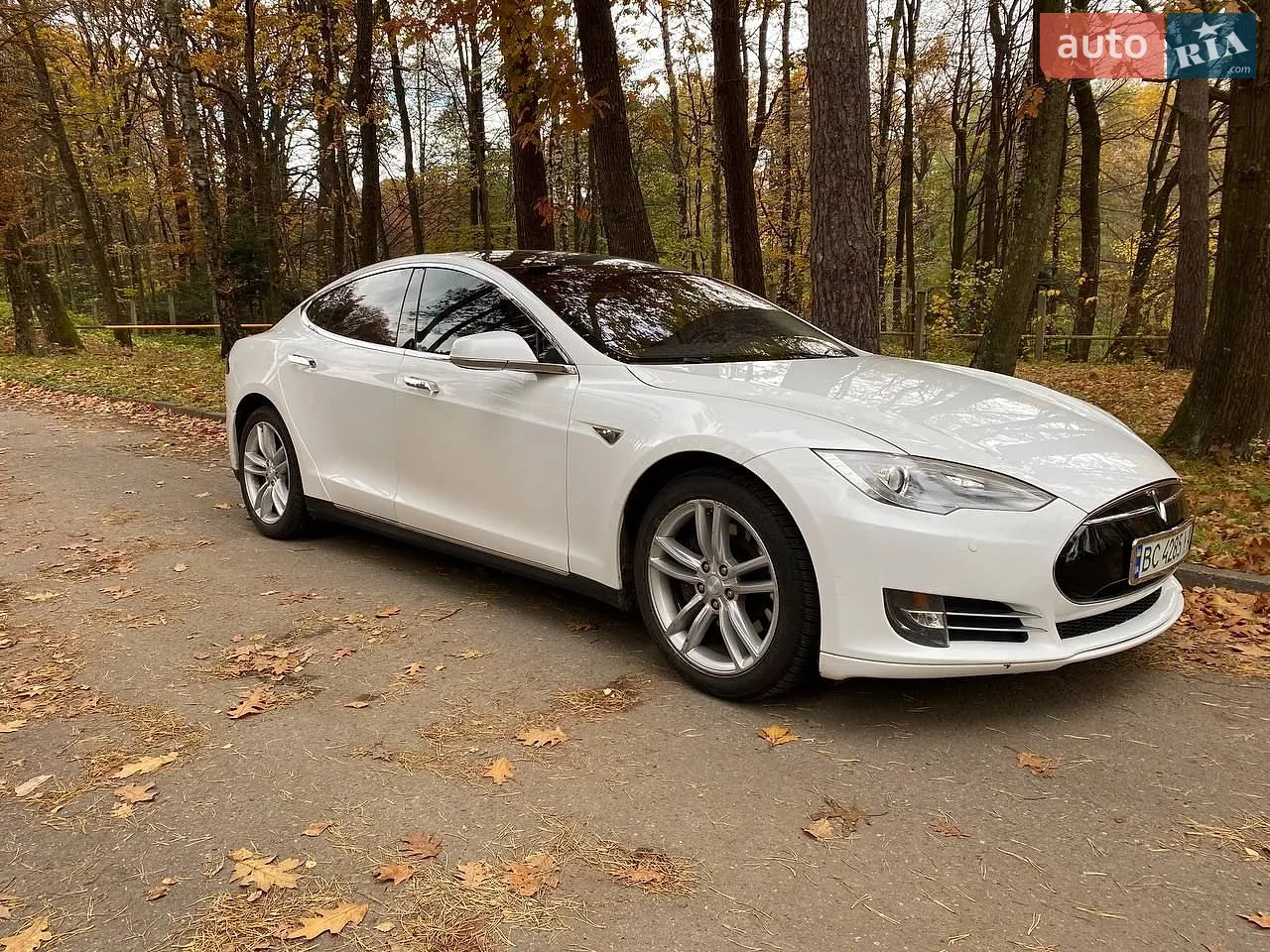 Tesla Model S, 2013