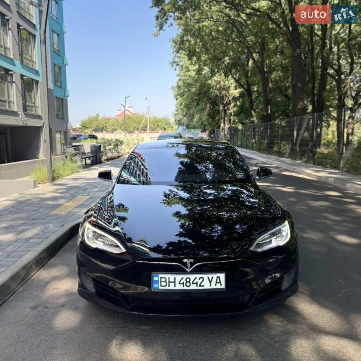 Tesla Model S, 2017