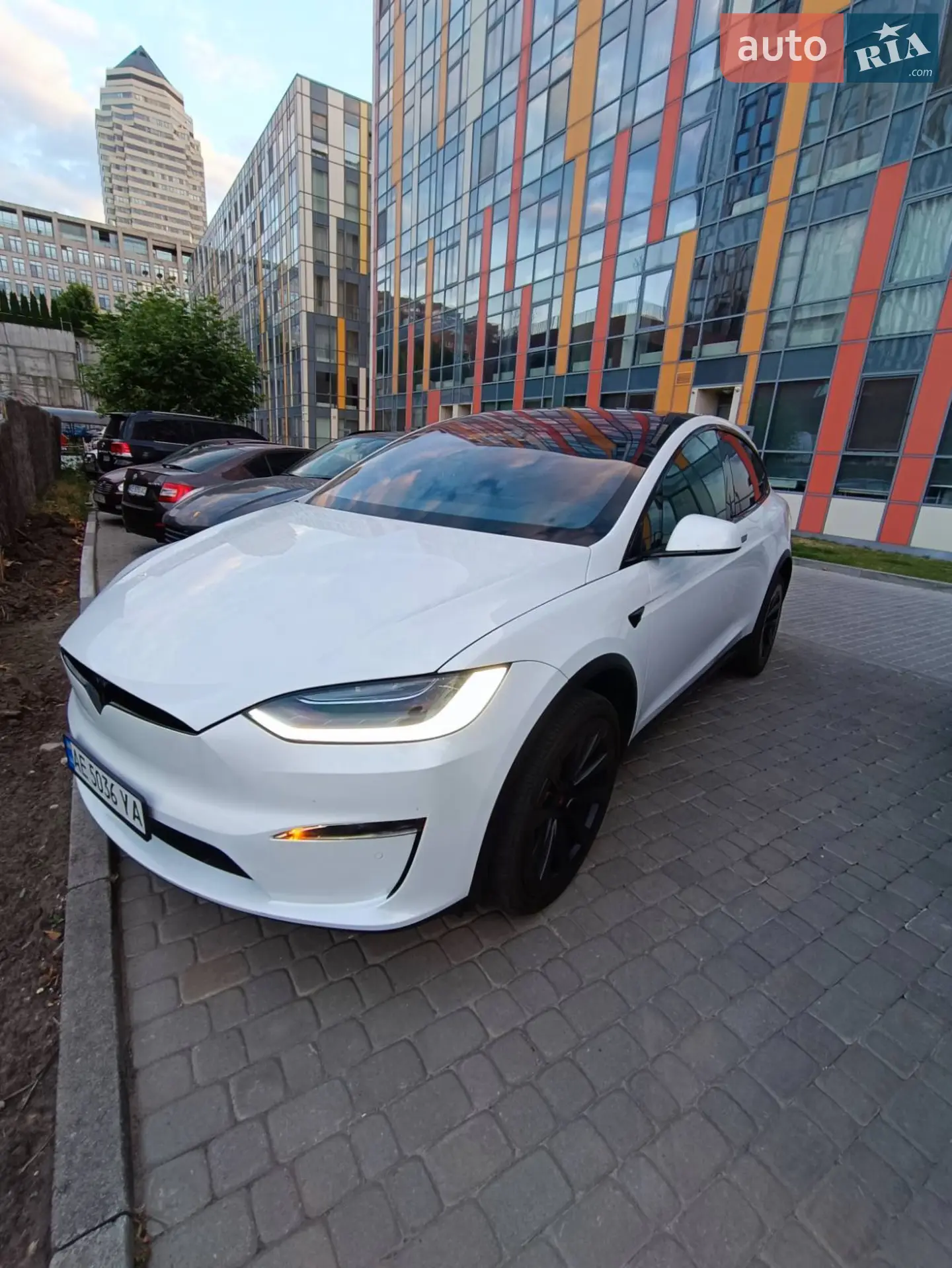 Tesla Model X, 2022