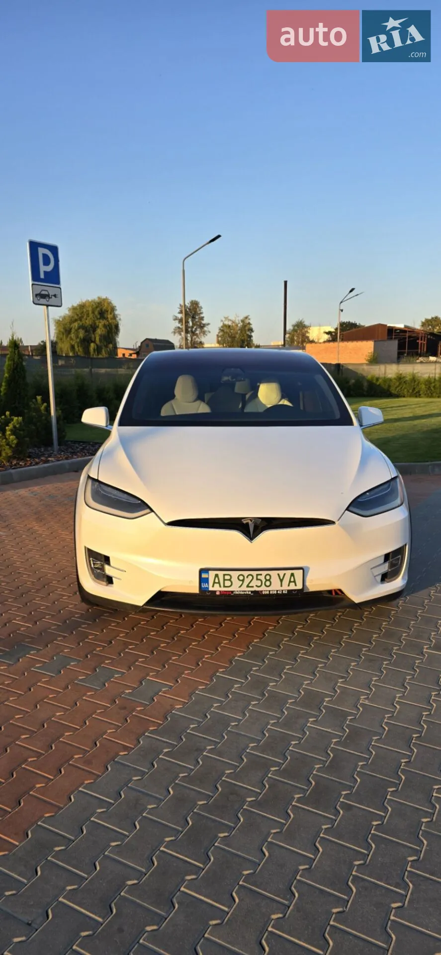 Tesla Model X, 2018