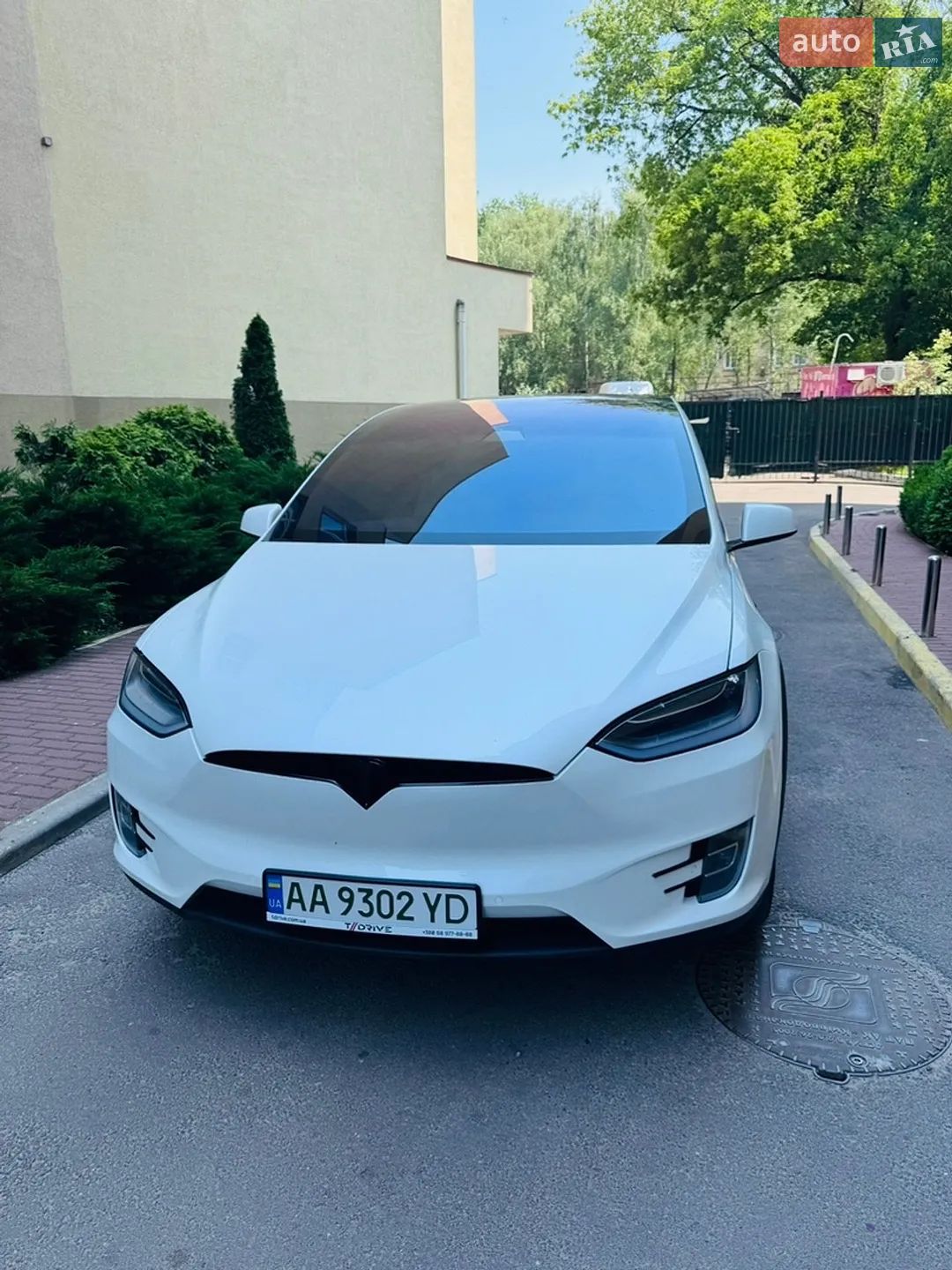 Tesla Model X, 2020