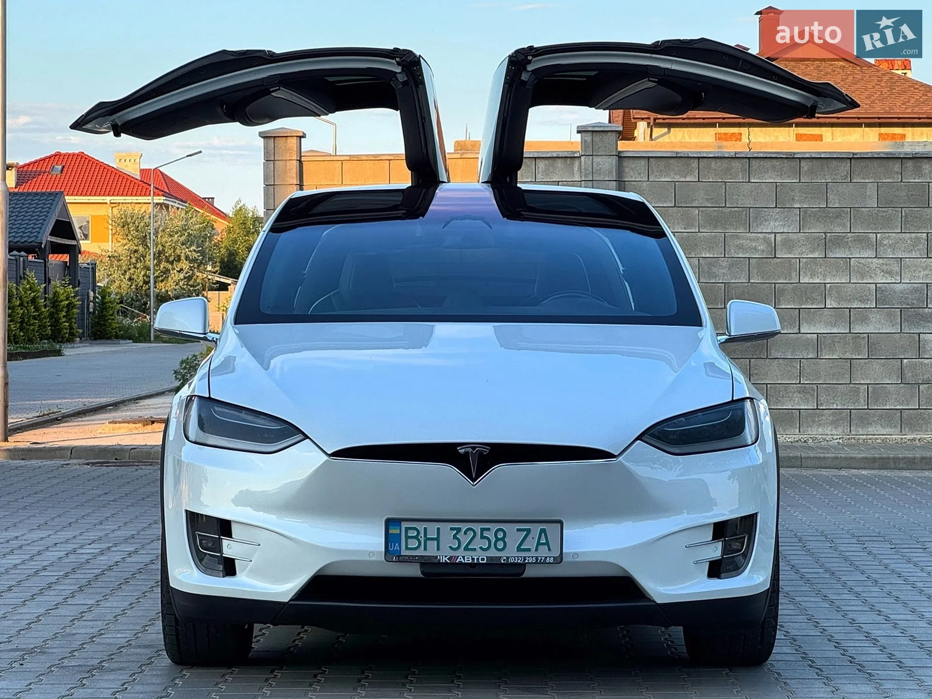 Tesla Model X, 2018