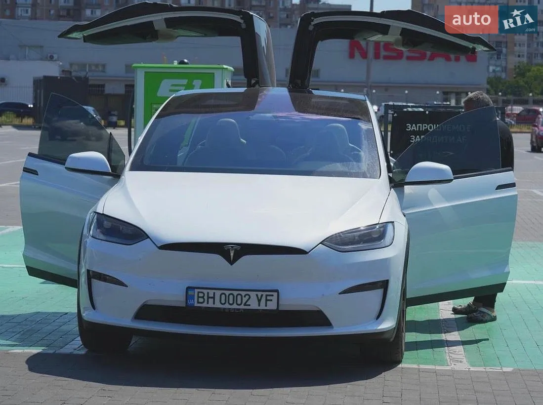 Tesla Model X, 2024