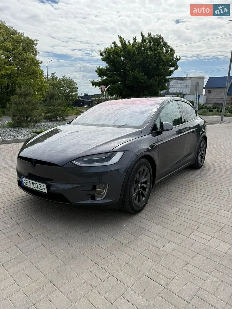Tesla Model X, 2018