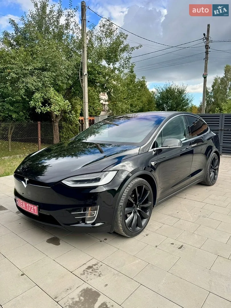 Tesla Model X, 2018