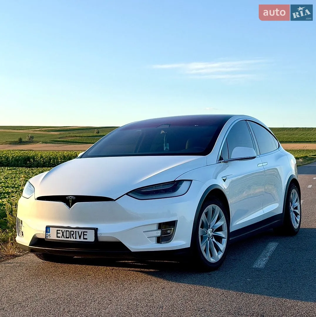 Tesla Model X, 2019