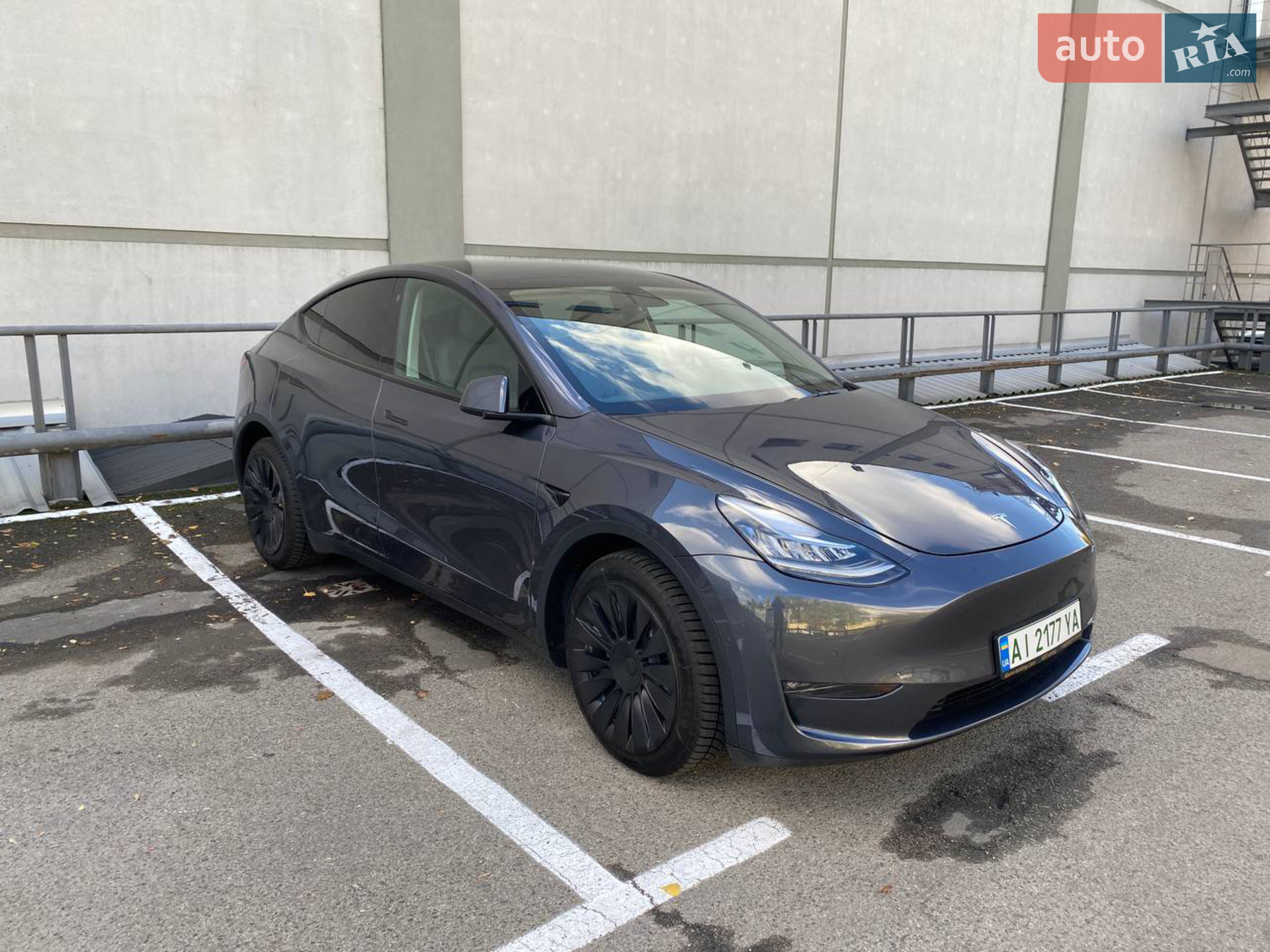 Tesla Model Y, 2022