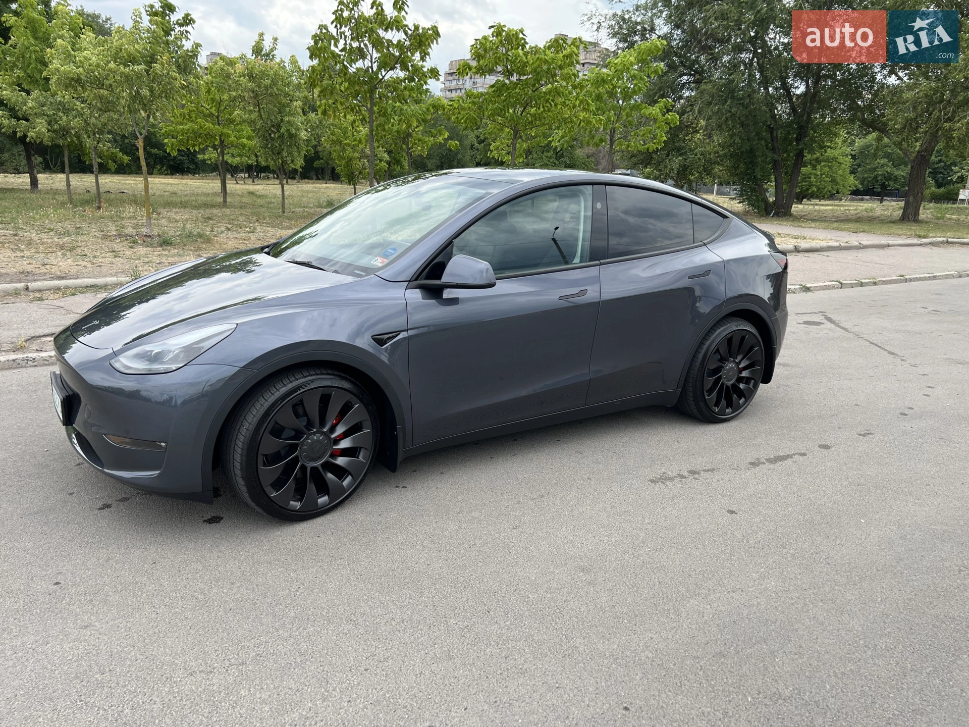 Tesla Model Y, 2023