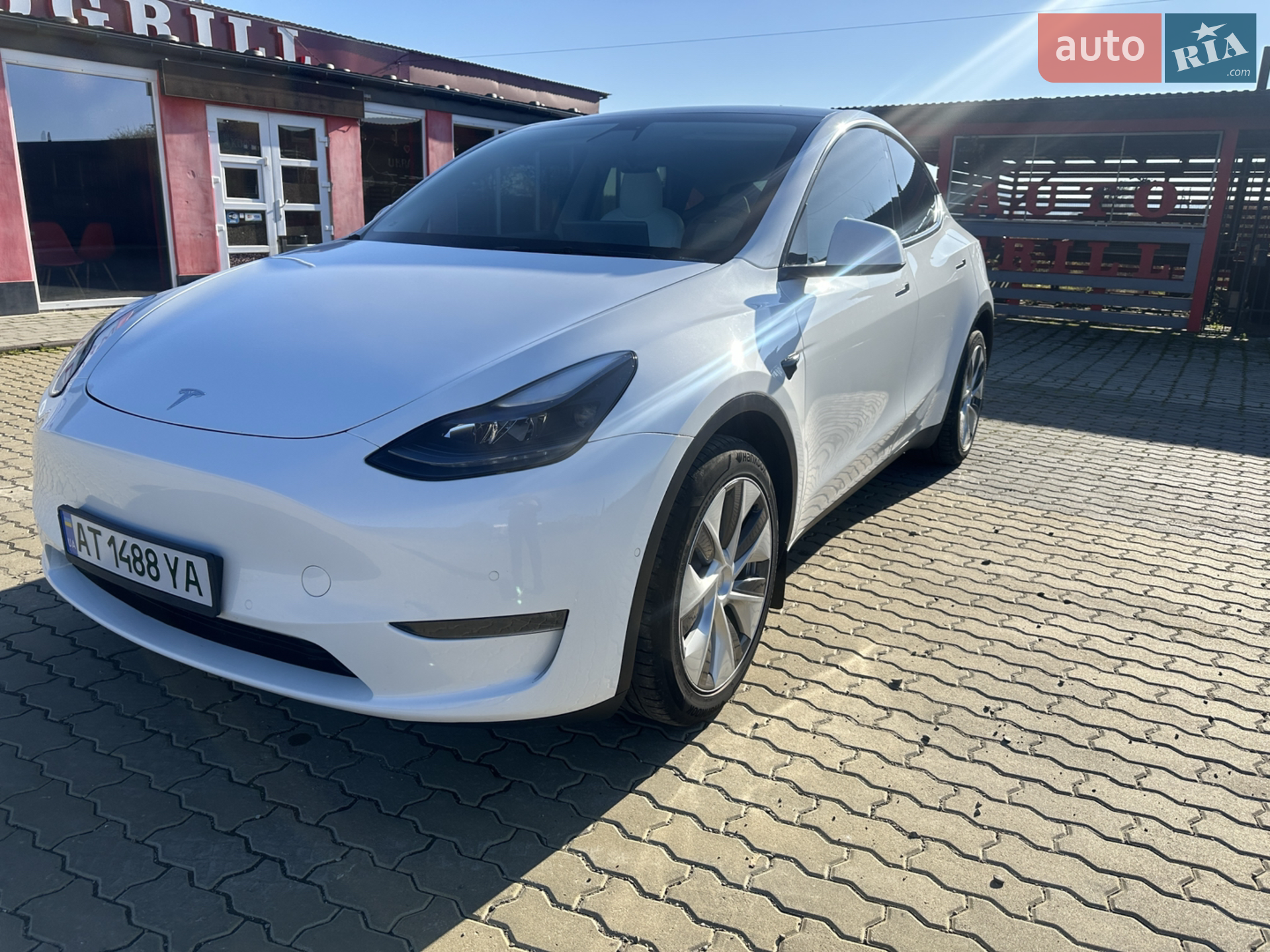 Tesla Model Y, 2022