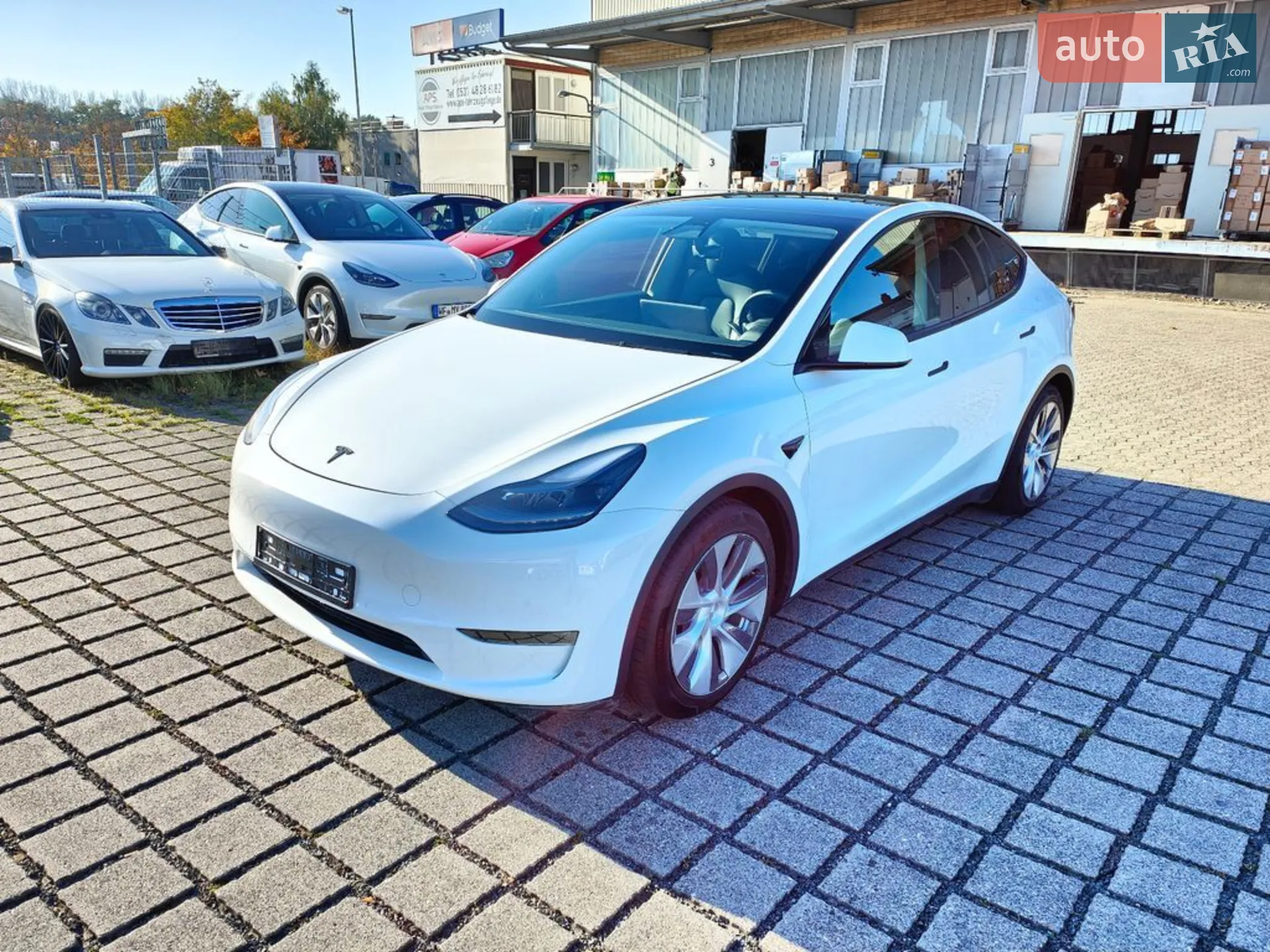 Tesla Model Y, 2022
