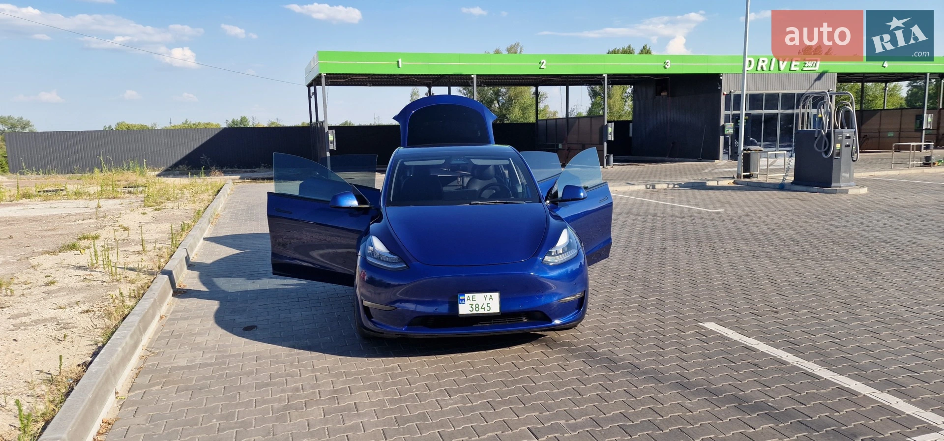 Tesla Model Y, 2021