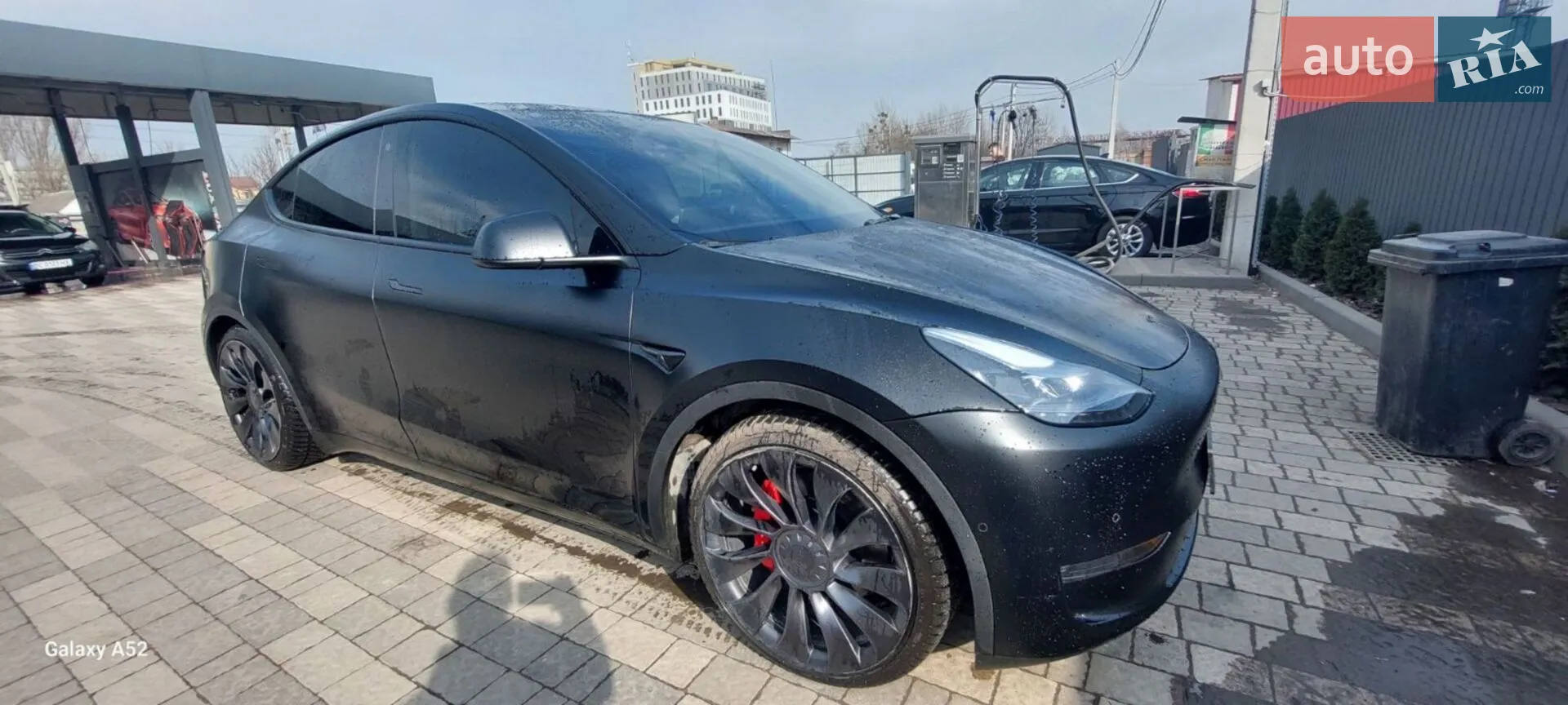 Tesla Model Y, 2022