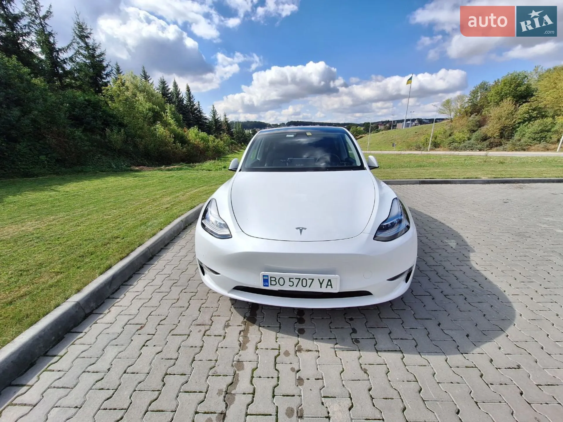 Tesla Model Y, 2021