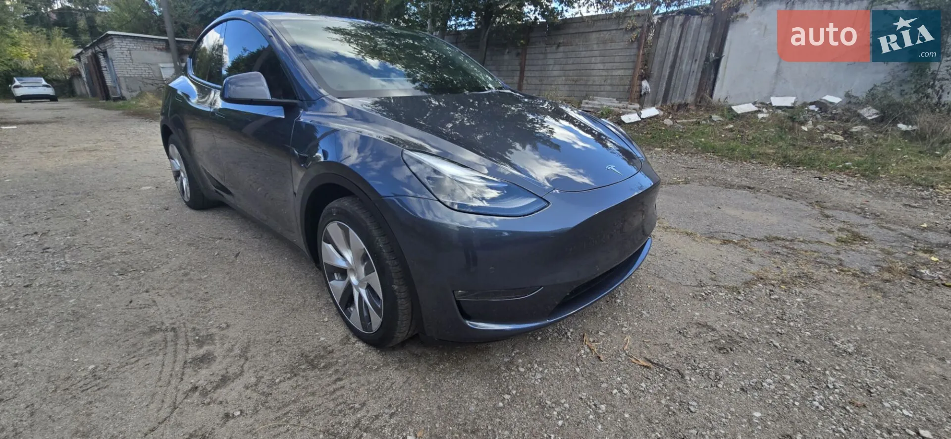 Tesla Model Y, 2022
