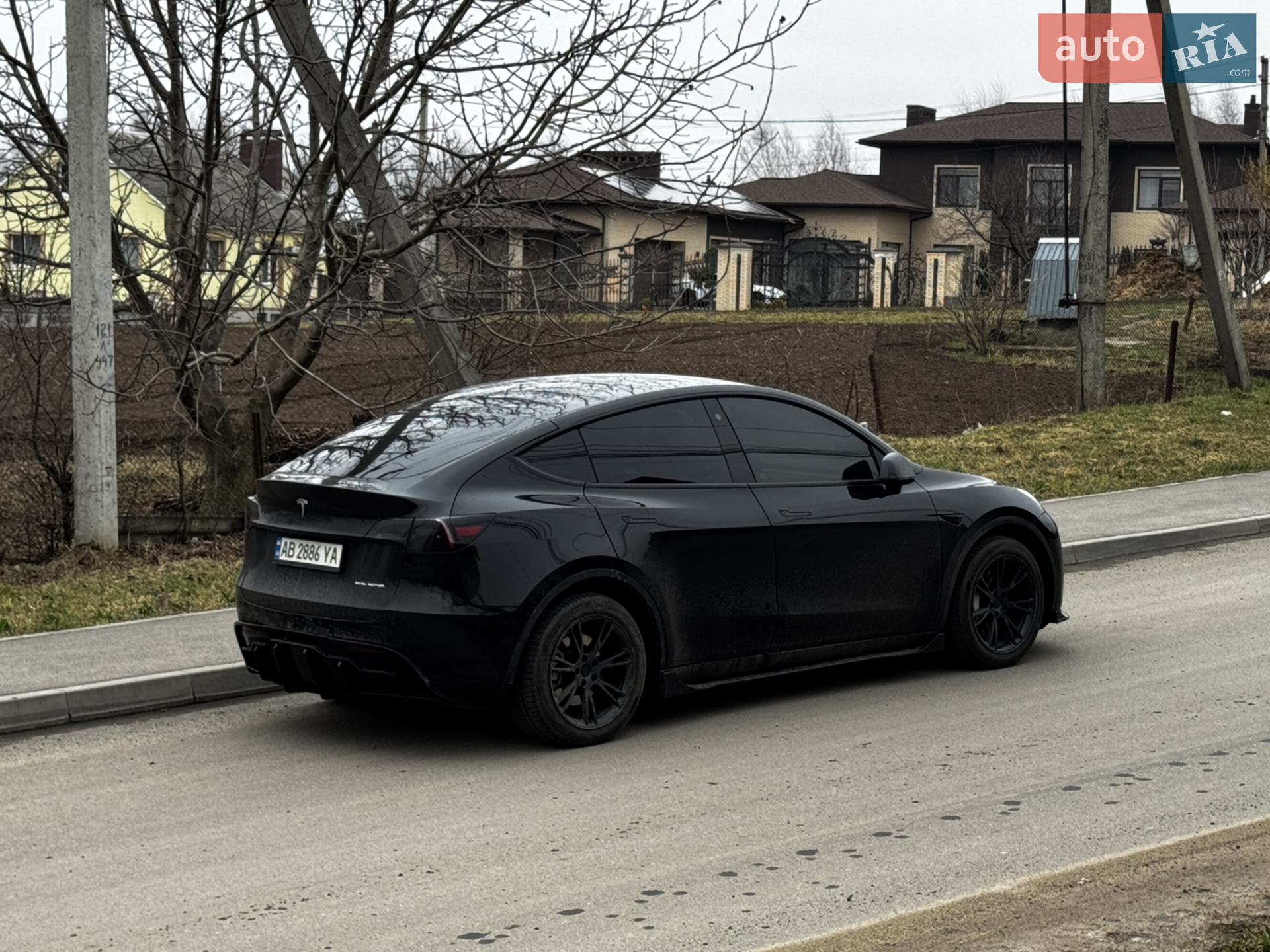 Tesla Model Y, 2023