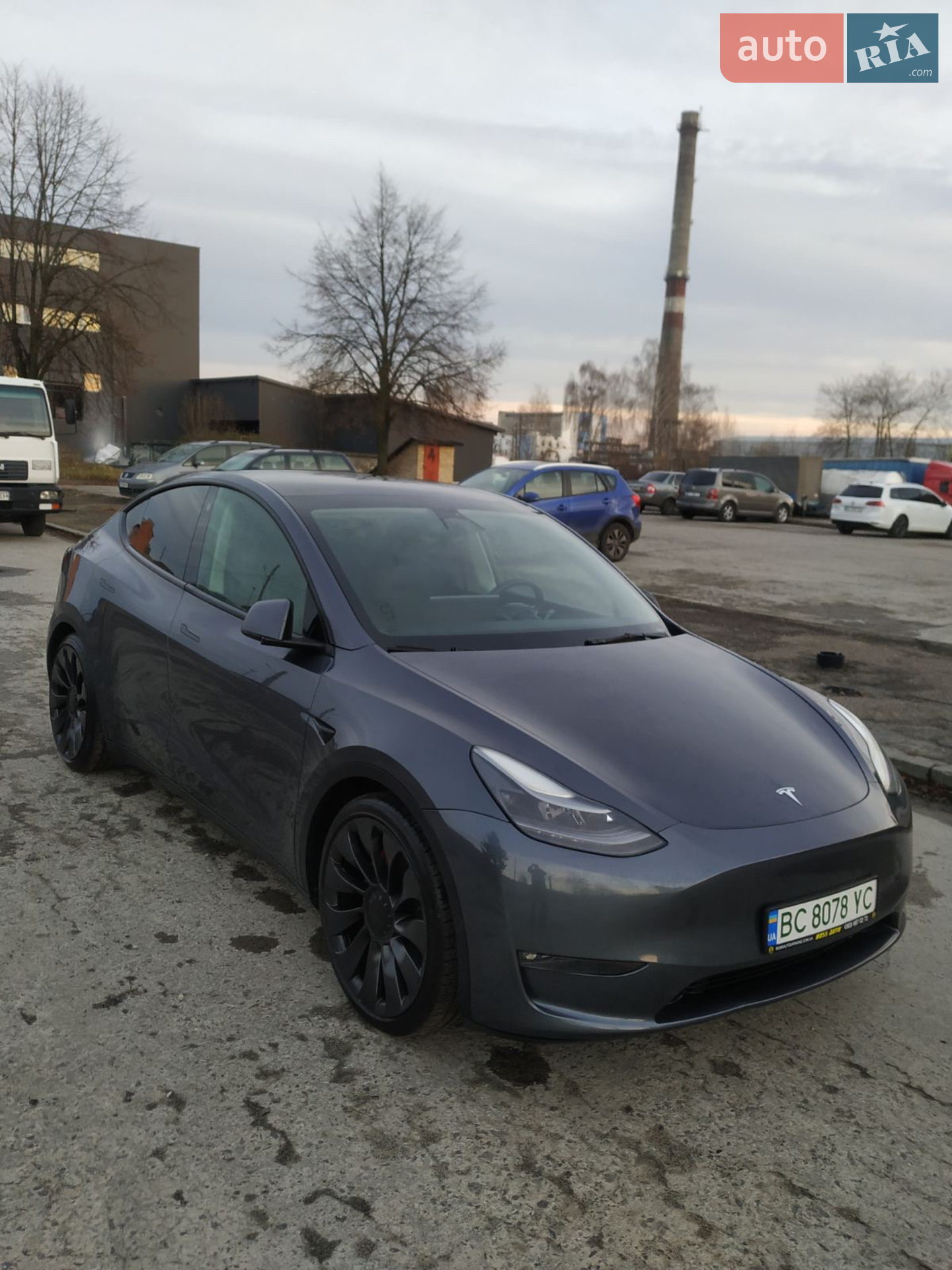 Tesla Model Y, 2022