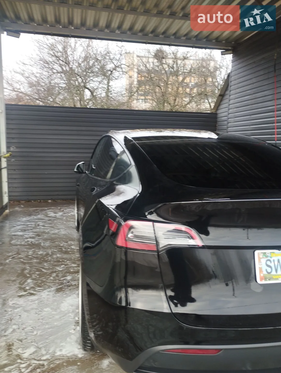 Tesla Model Y, 2023