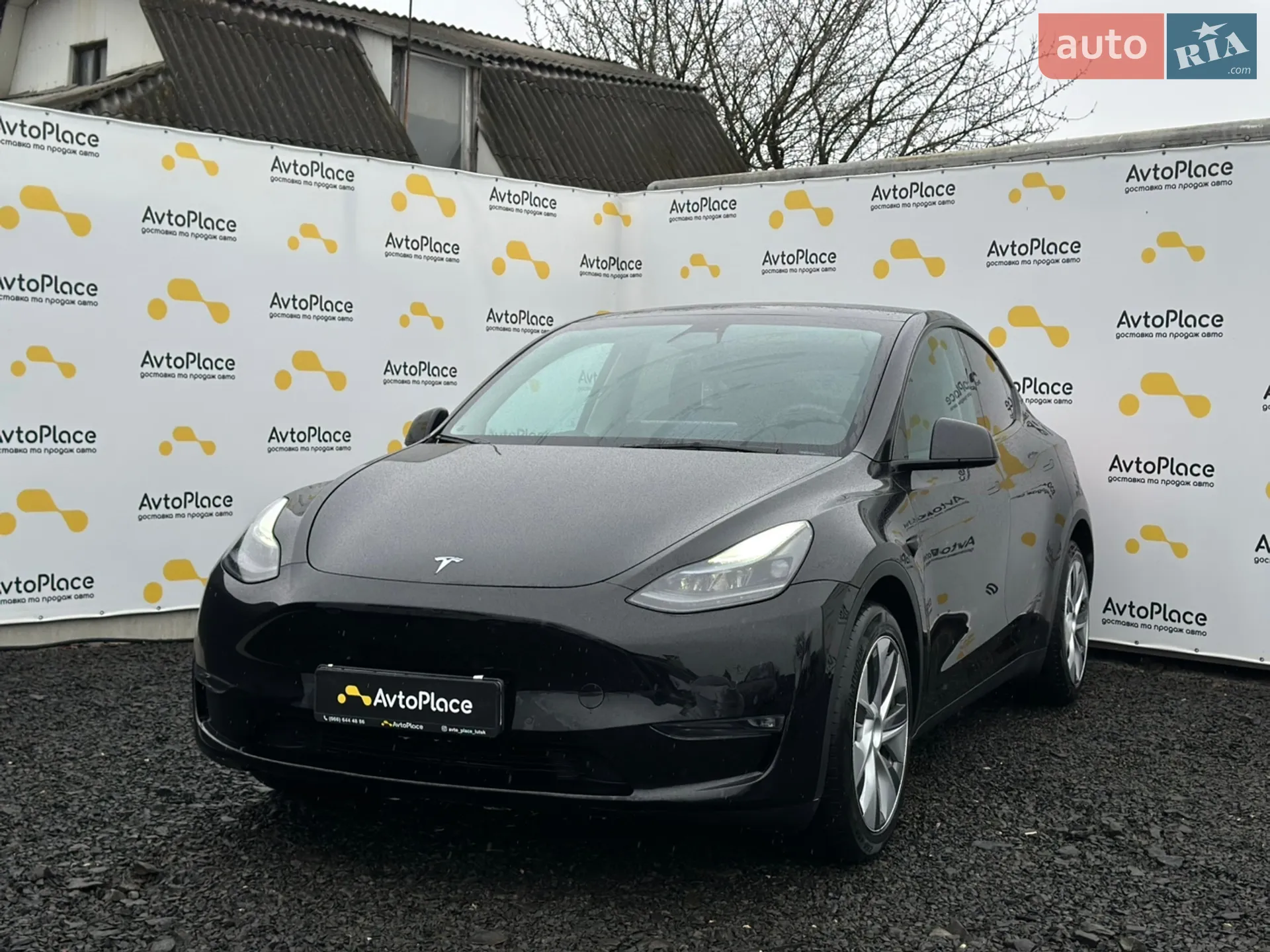 Tesla Model Y, 2022