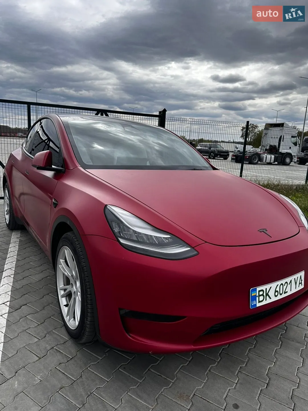 Tesla Model Y, 2023